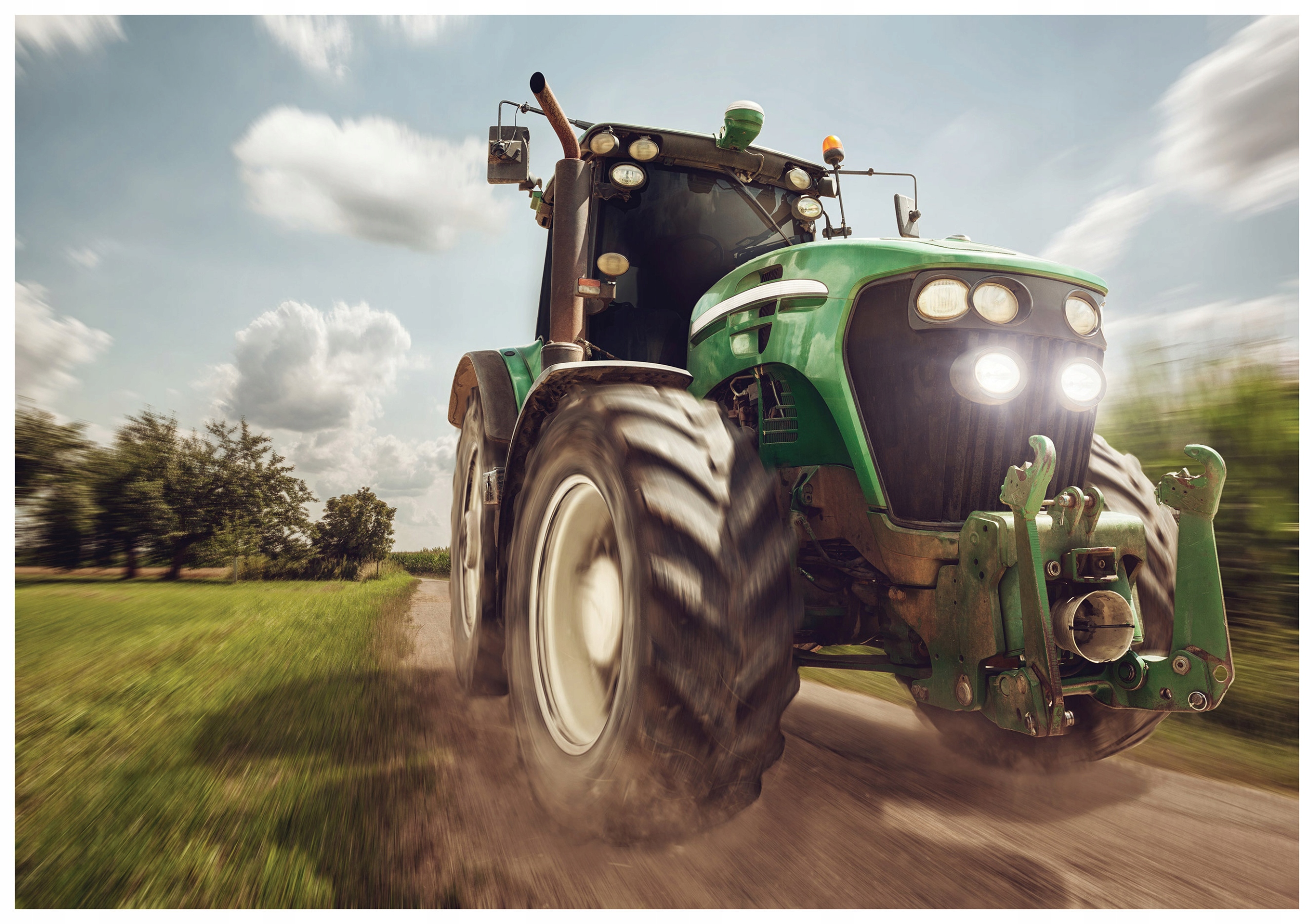 Fototapeta Zelený traktor v poli krajina 416x254 venkovská krajina lepidlo