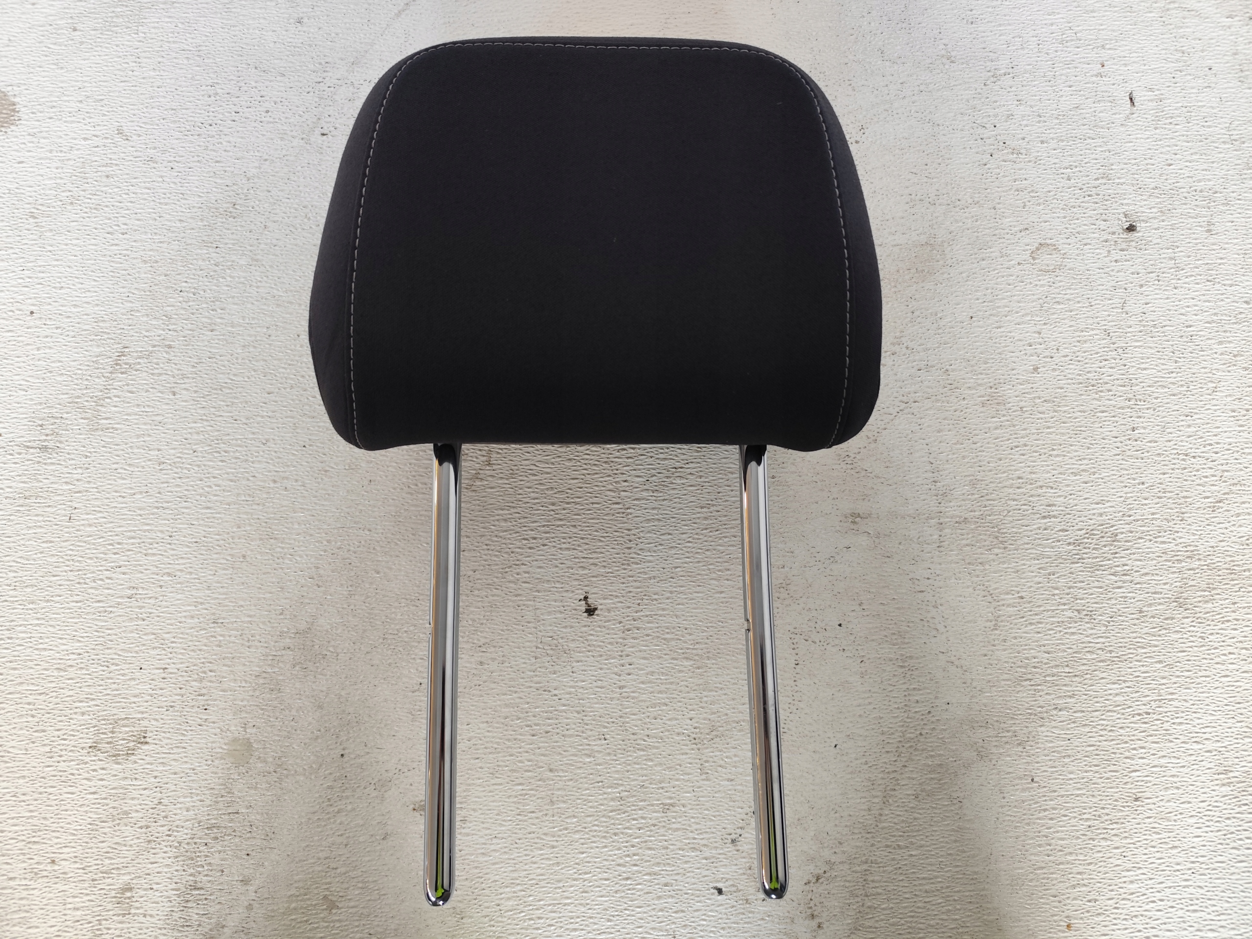VOLKSWAGEN PASSAT B8 2017 rest seat front