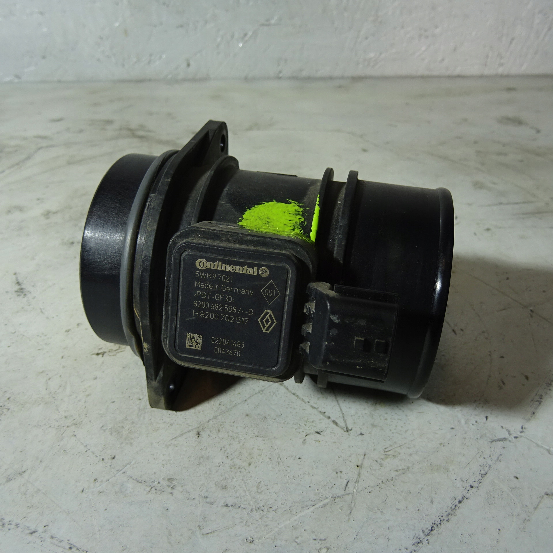RENAULT CLIO III 1.5DCI flow meter 8200682558