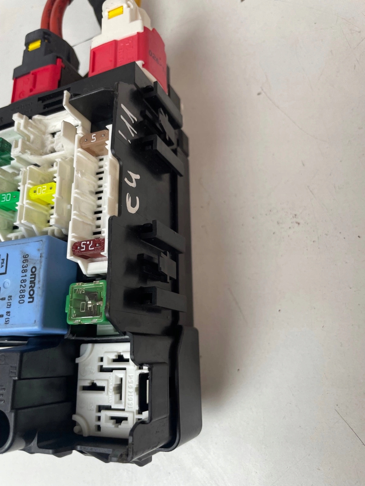 Module fusibles BSI Citroen C4 II B7