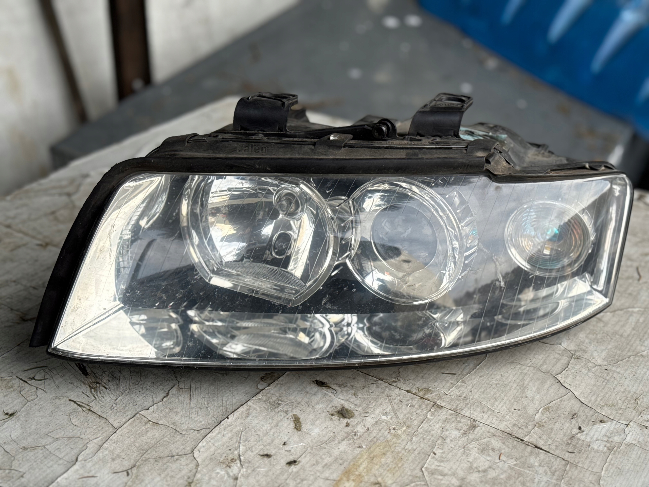 REFLEKTOR left light front lens EU 89305690 AUDI A4 B6 00-05