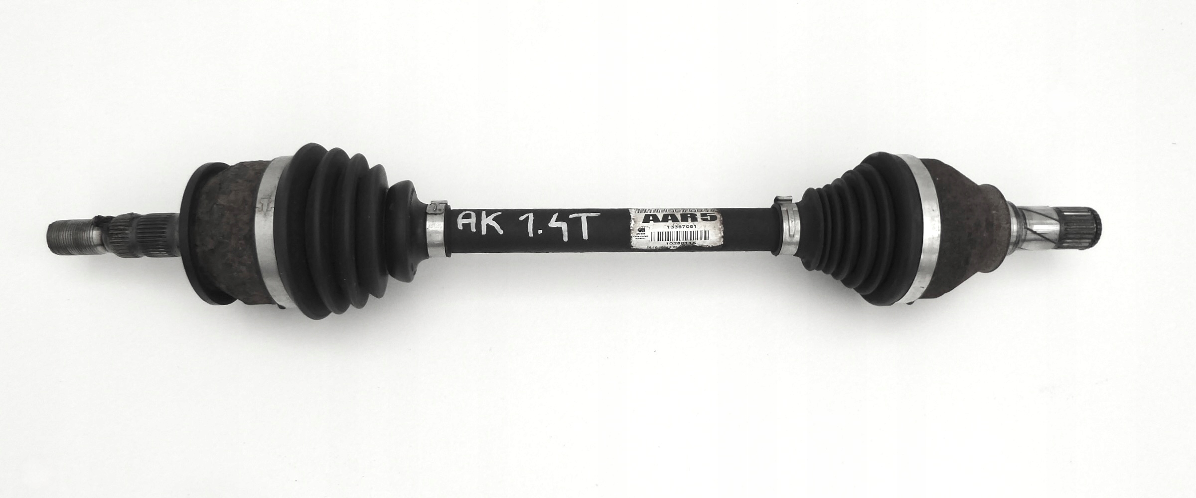 13367061AAR5 - ПОЛУОСЬ ЛЕВЫЙ OPEL ASTRA 5 K 1.4 TURBO