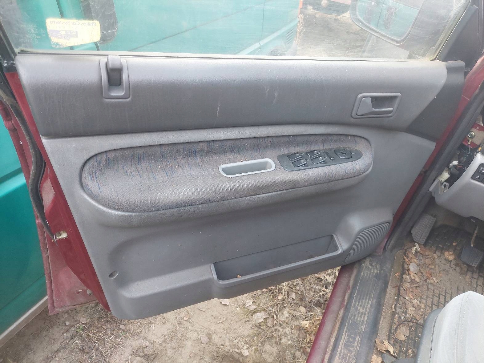 door complete left front MAZDA MPV and FL