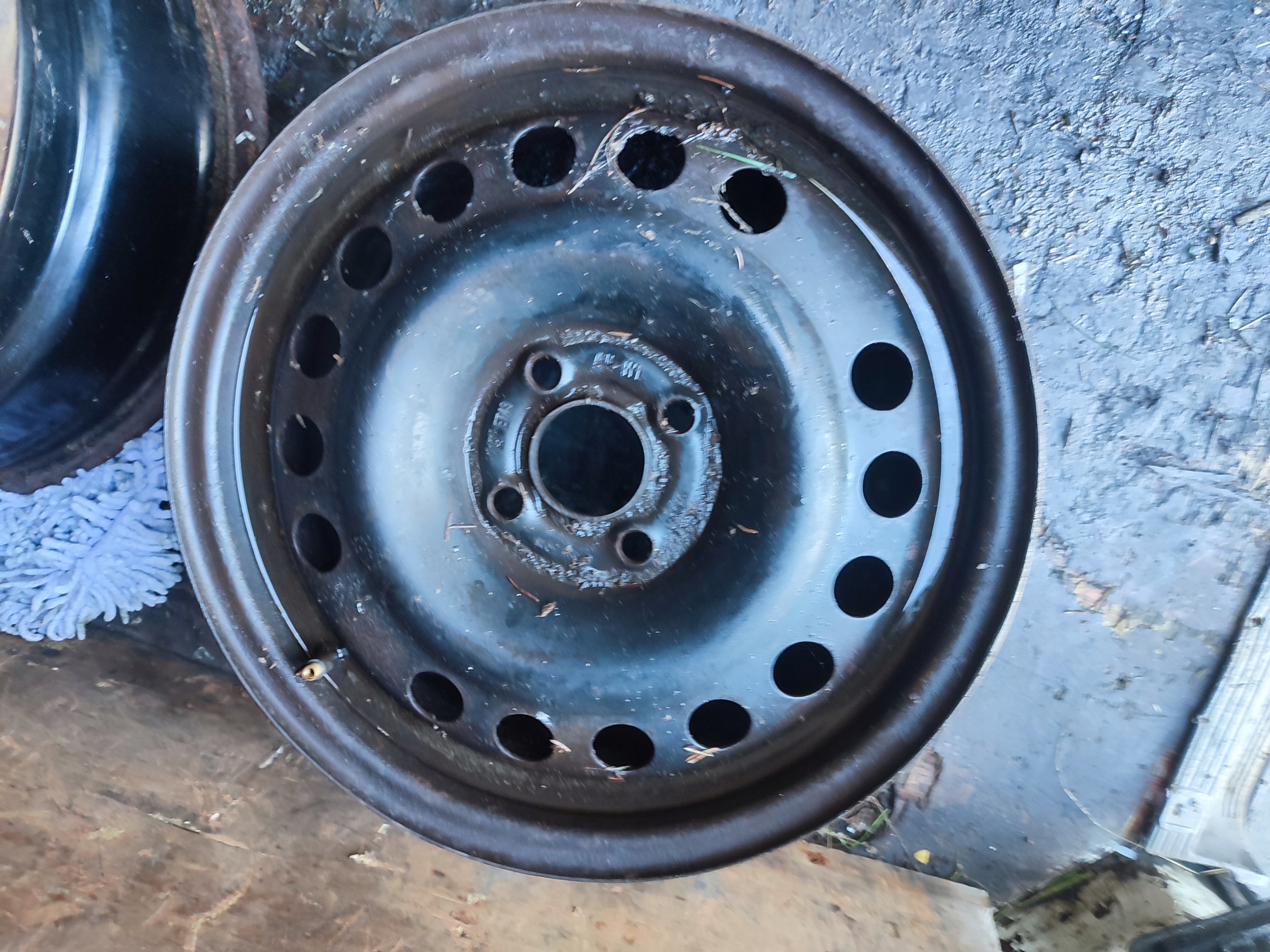 disk stalowa Opel OE 6.0" x 15" 4x100 ET 43 2150159