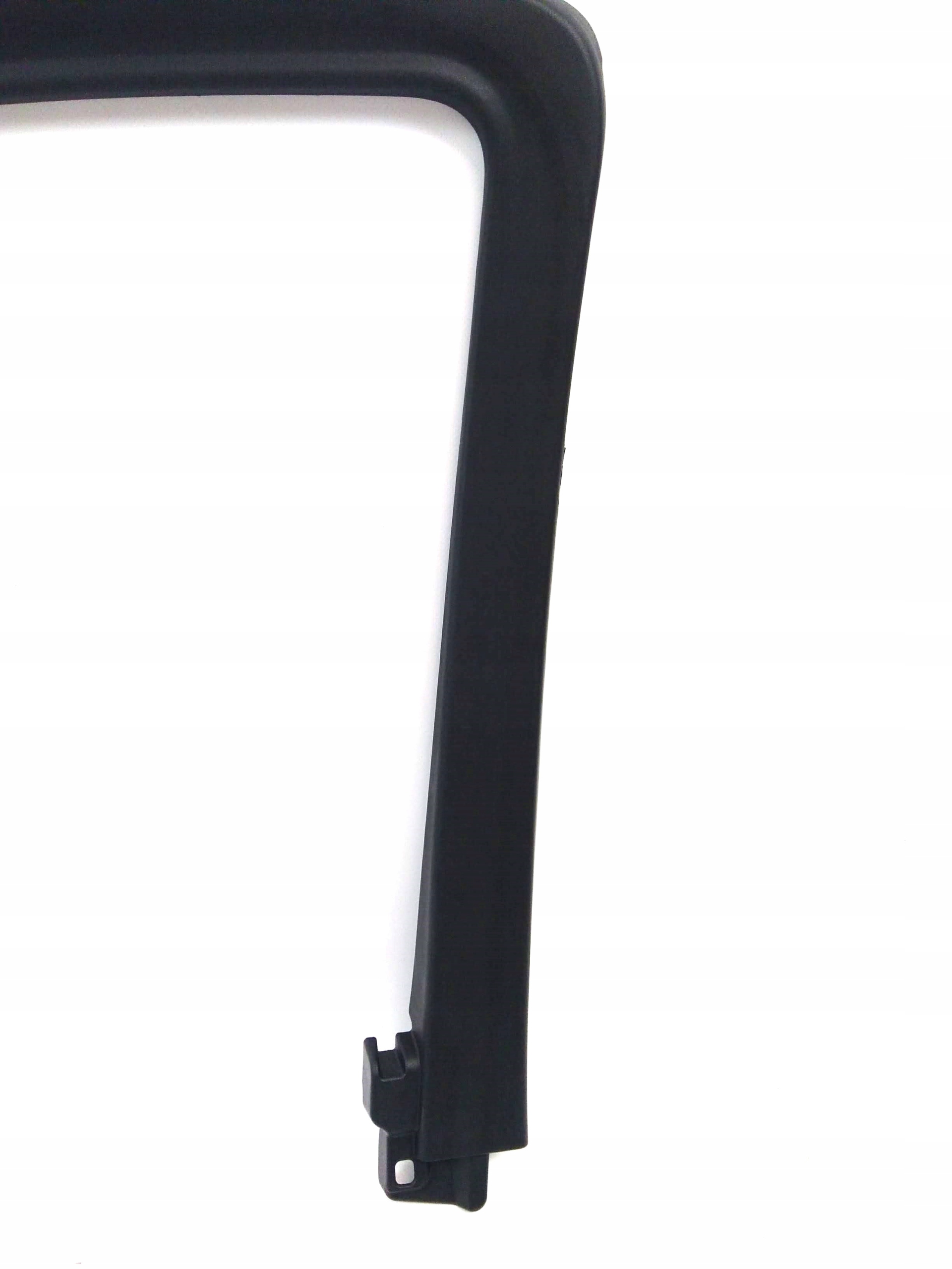 Chevrolet Silverado 1500 moulding gasket door right front 2019+