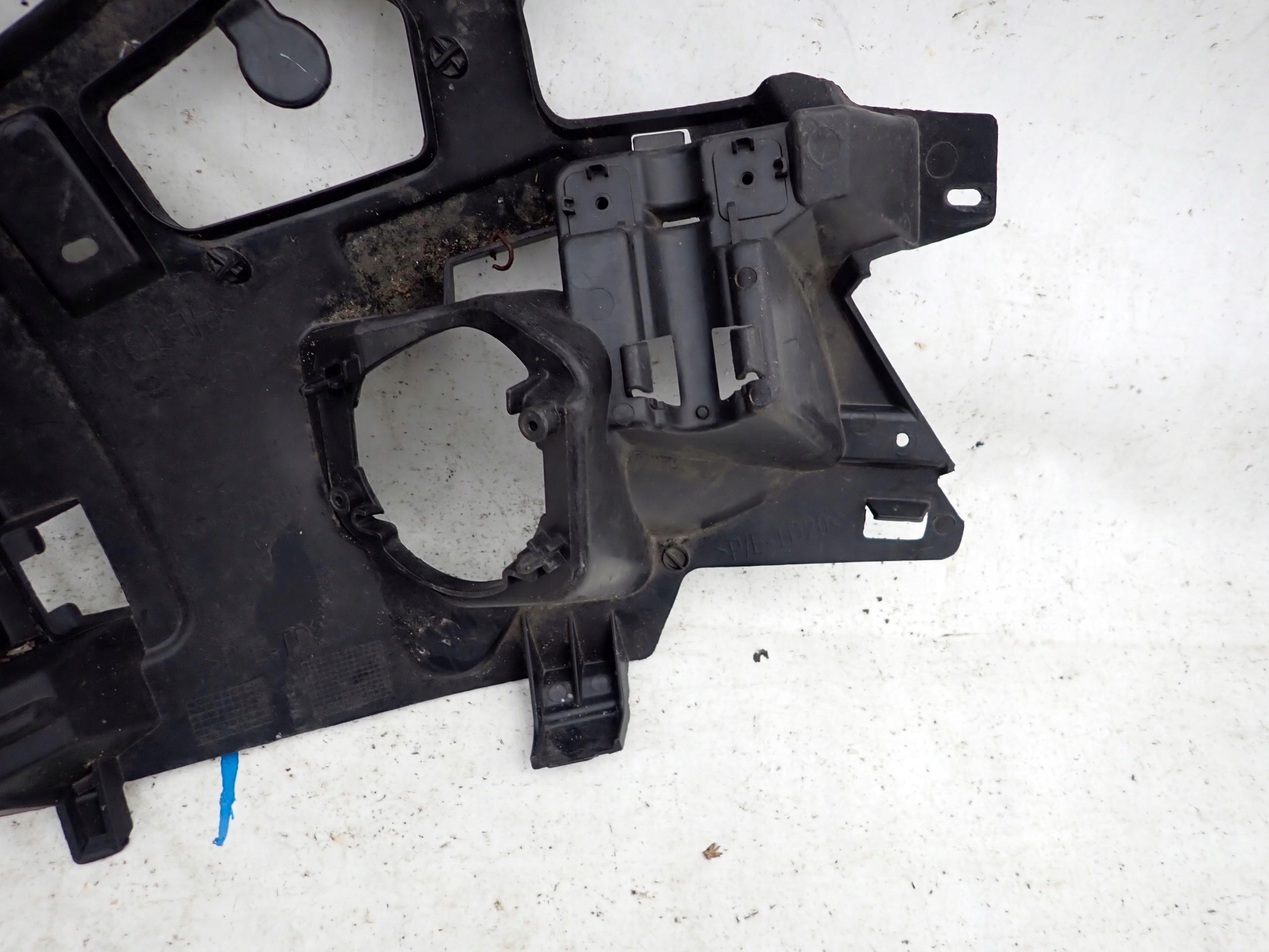 RENAULT MEGANE III LIFT support fog lights left