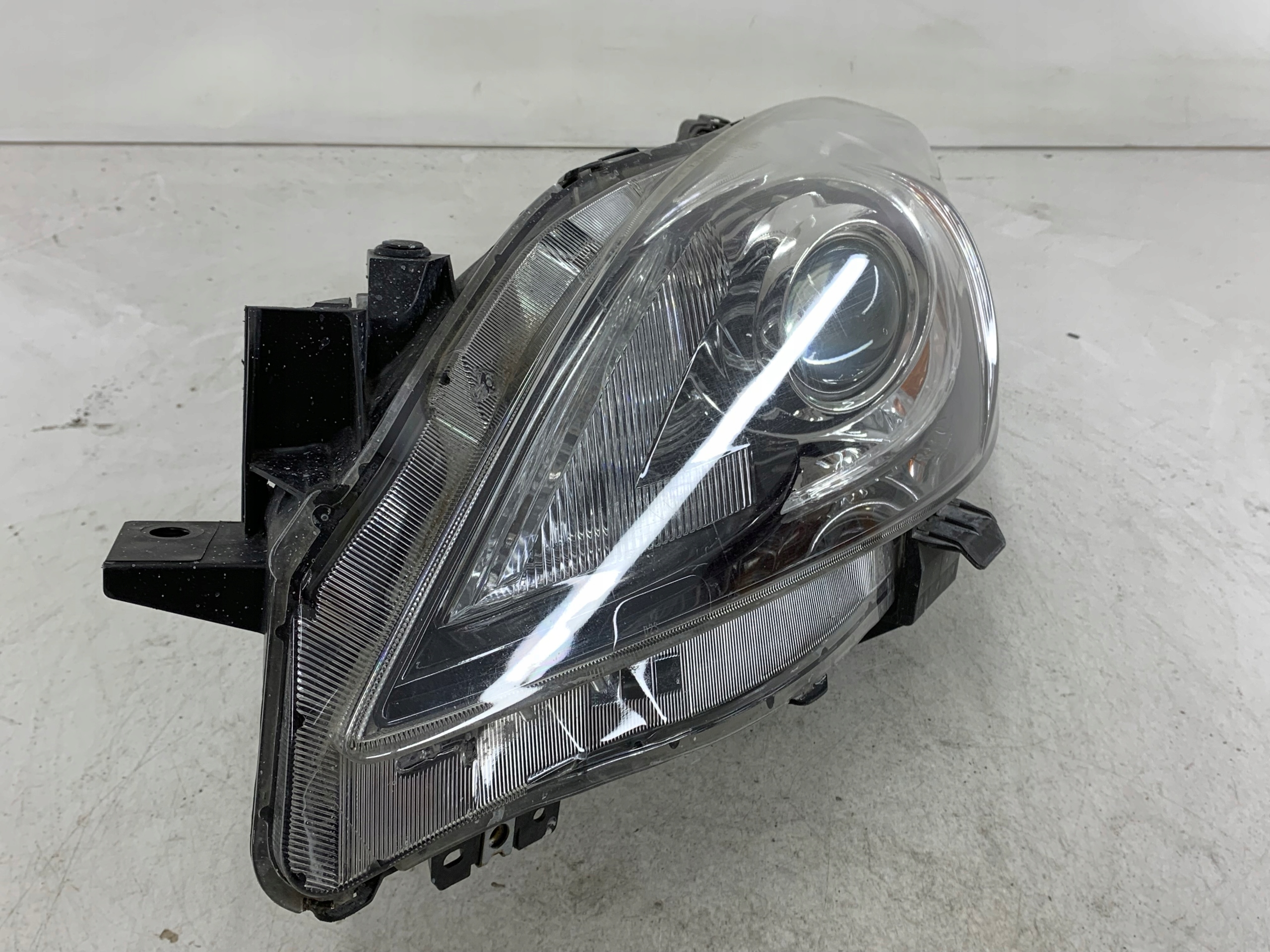 MAZDA 3 II BL light left front XENON + control unit