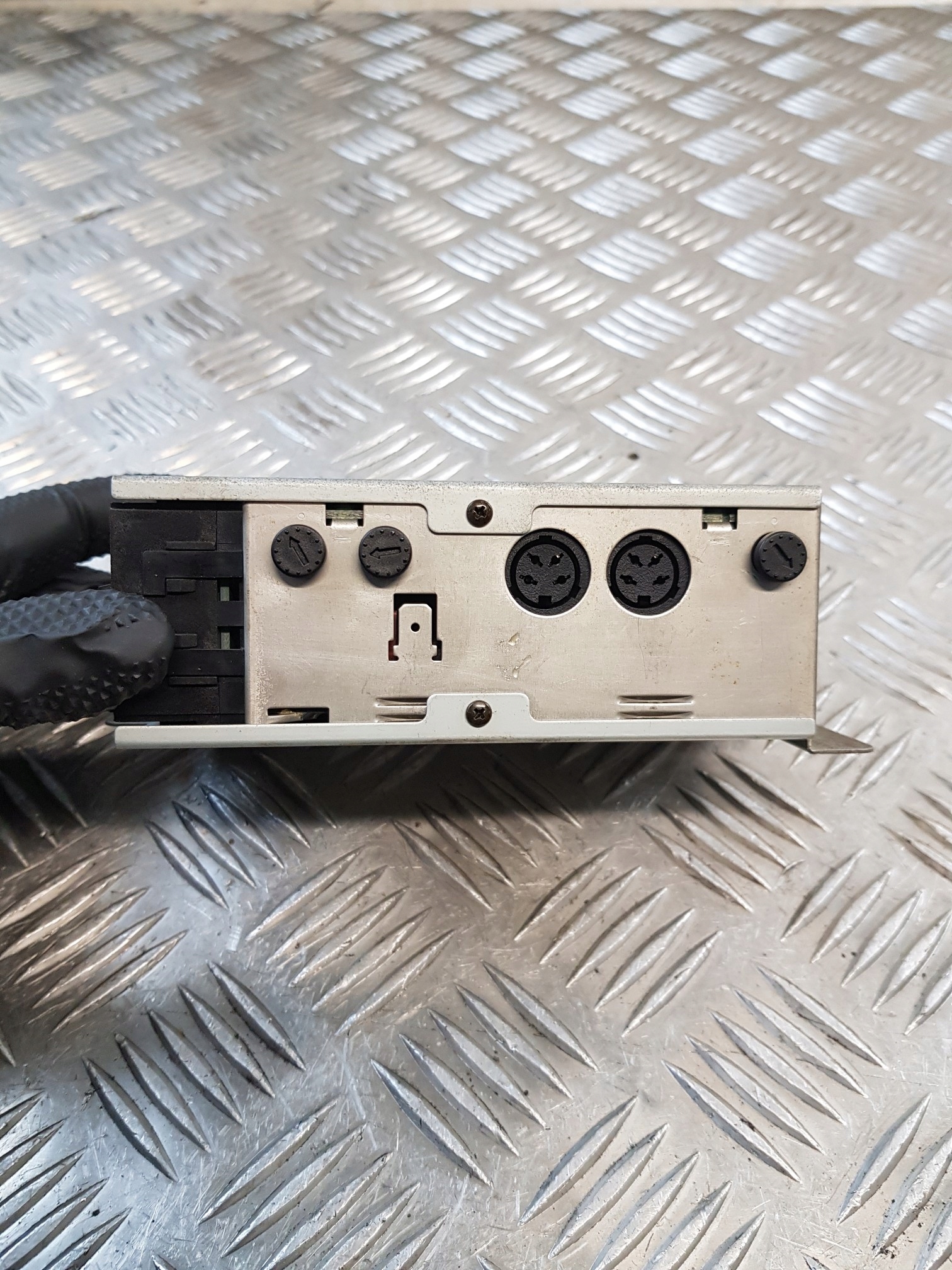 amplifier AUTOBUSOWY BLAUPUNKT 7607273001