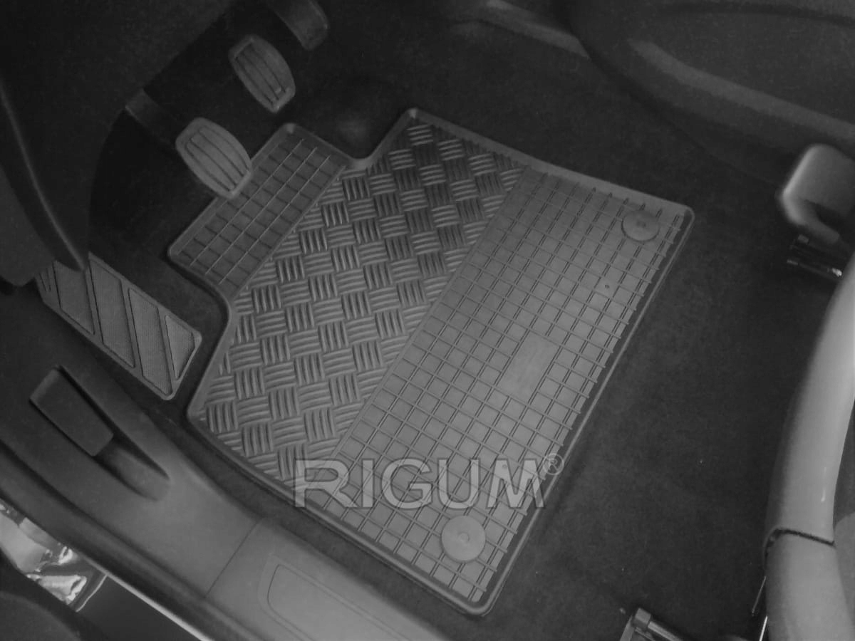 Dywaniki i mata do Citroen C4 Picasso 2013-2018 Kolor czarny