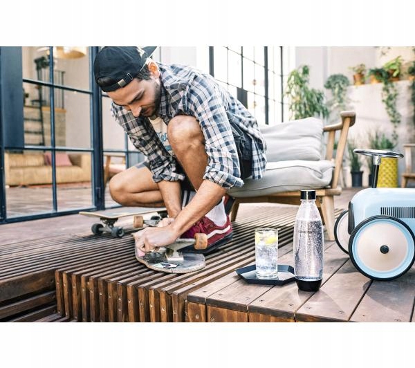 Butelki do saturatora Sodastream Logo Fuse Czarna Zestaw 2x 1L Pojemność 1000 ml