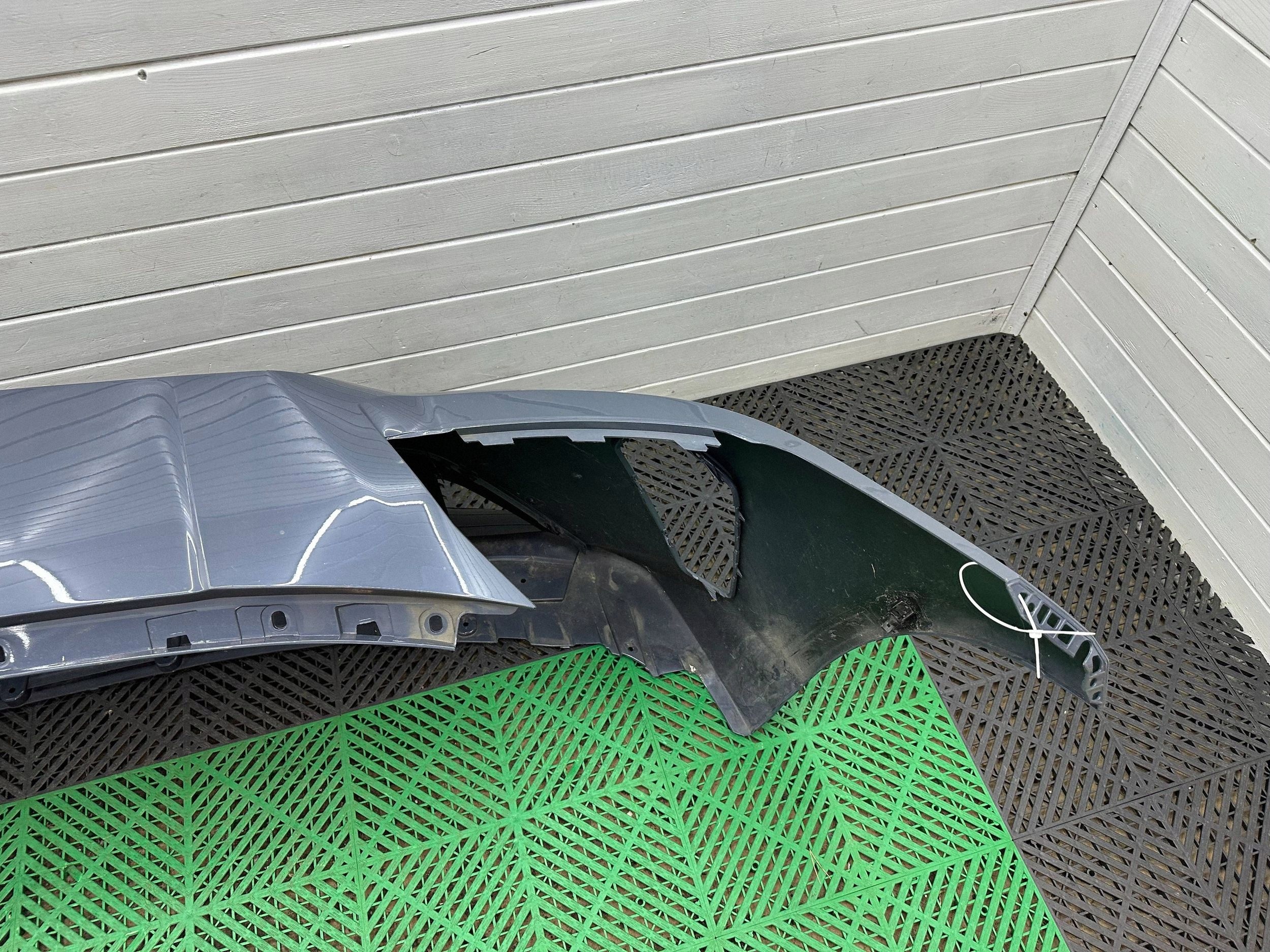 front bumper front BMW 1 F70