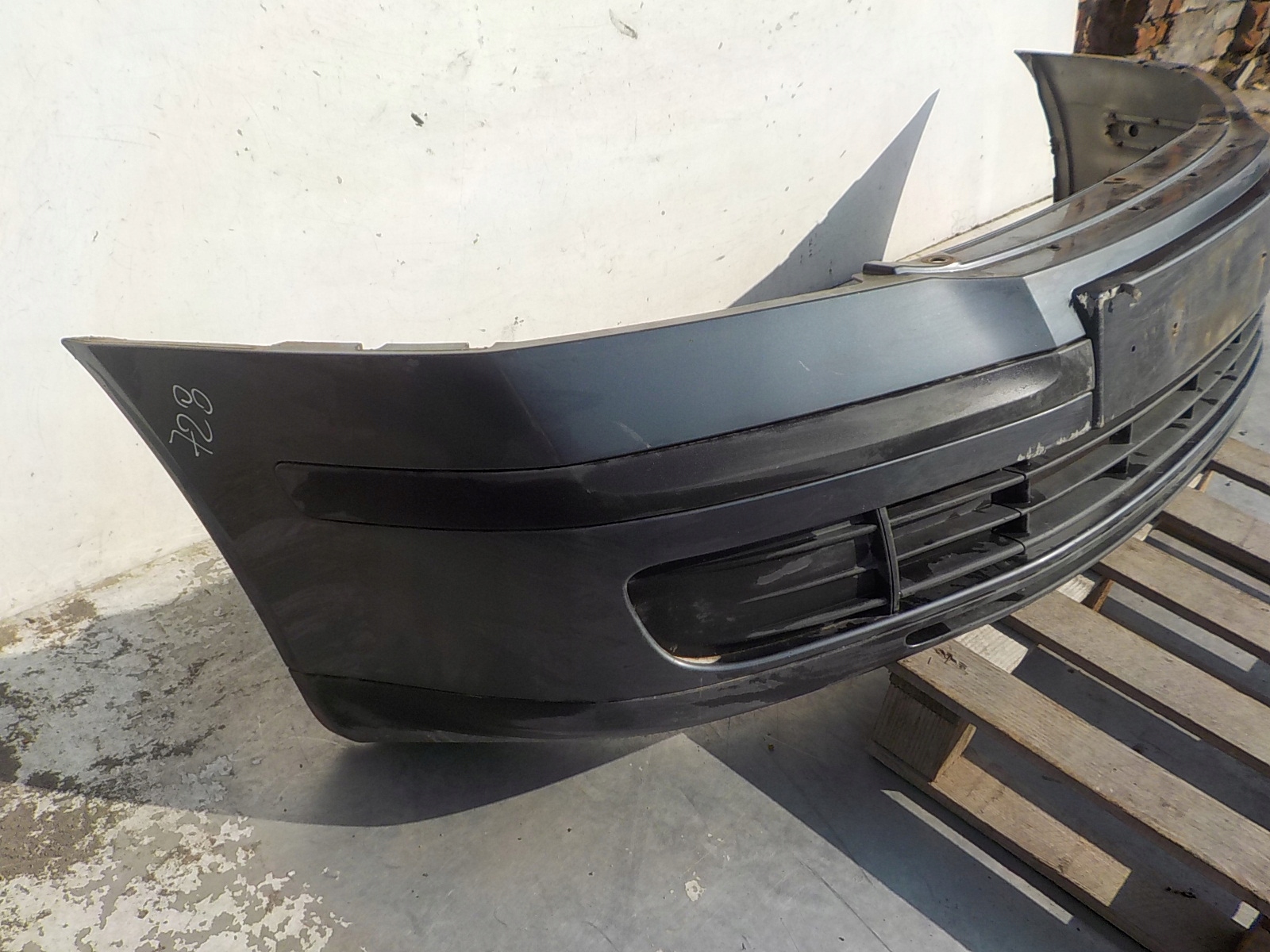 728 SKODA OCTAVIA II bumper front front