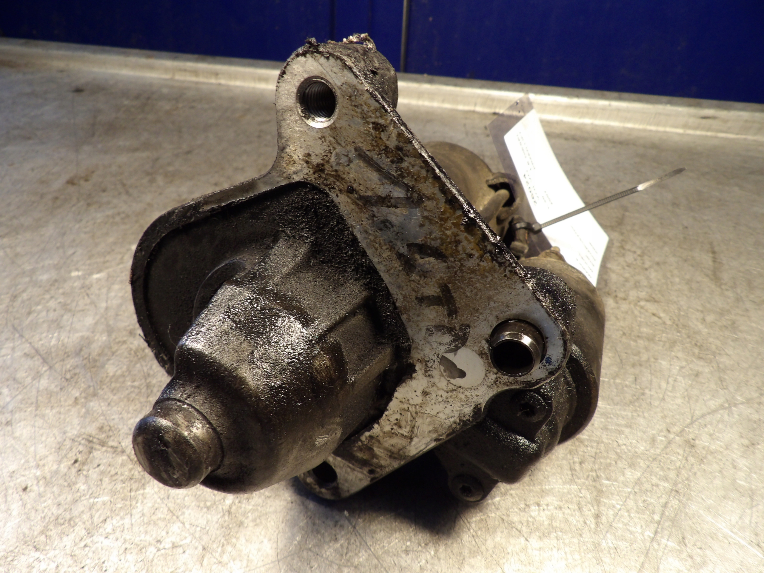 Volvo C30 1,6D starter 2010001029