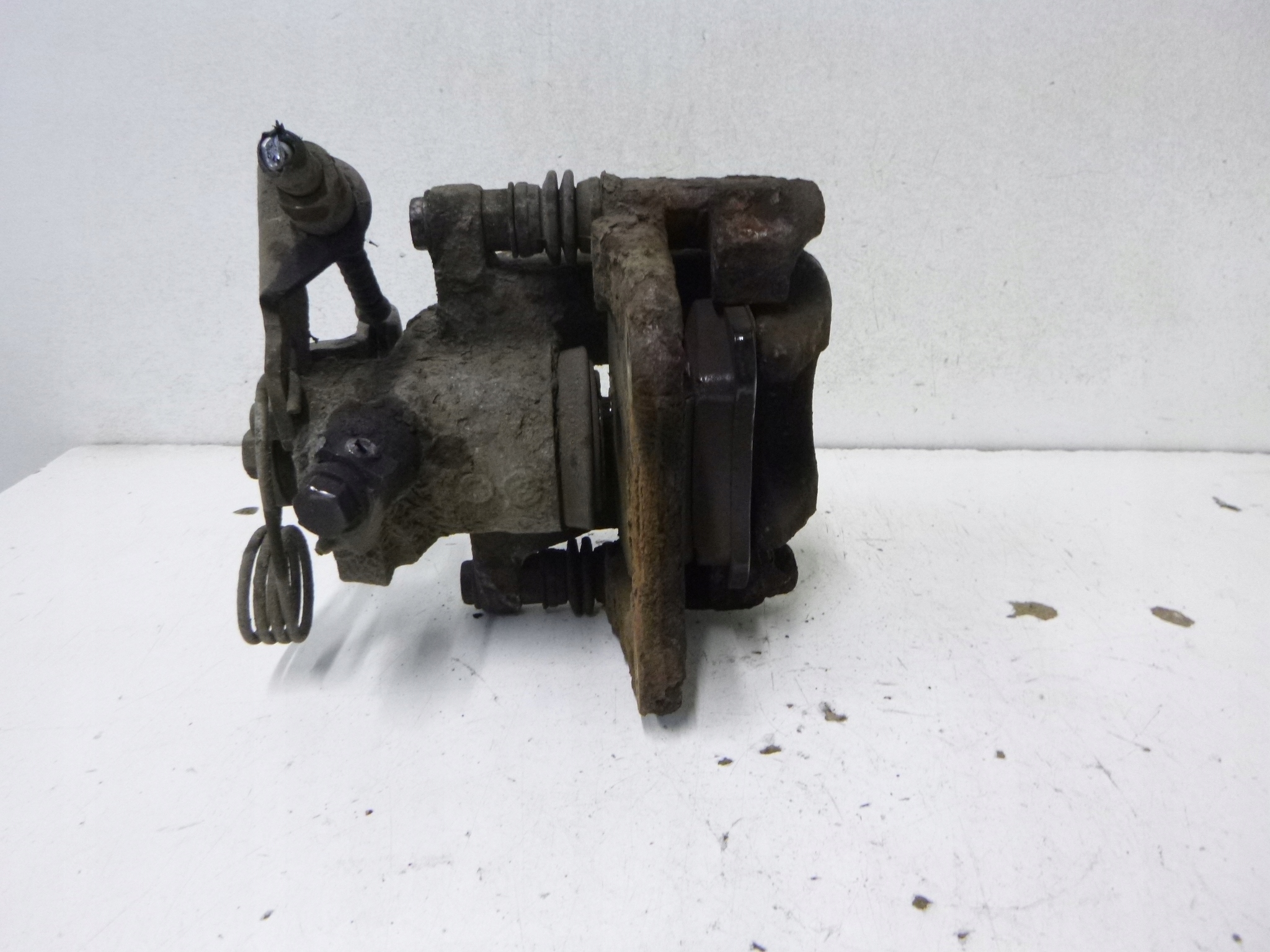 caliper brake rear part Audi A6 C5 2.4 98r.
