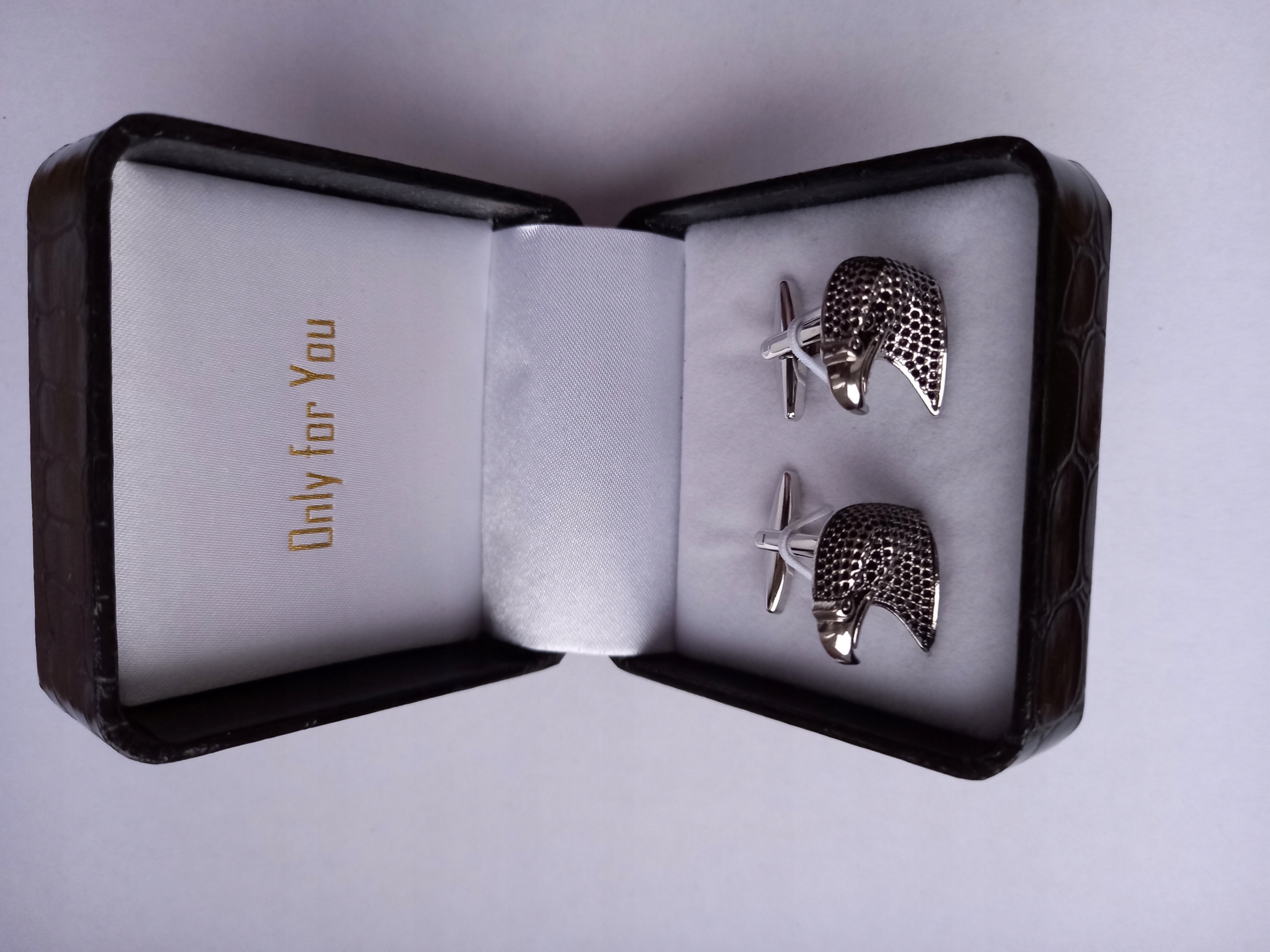 Stříbrný orl – originální manžetové knoflíčky Pouzdro