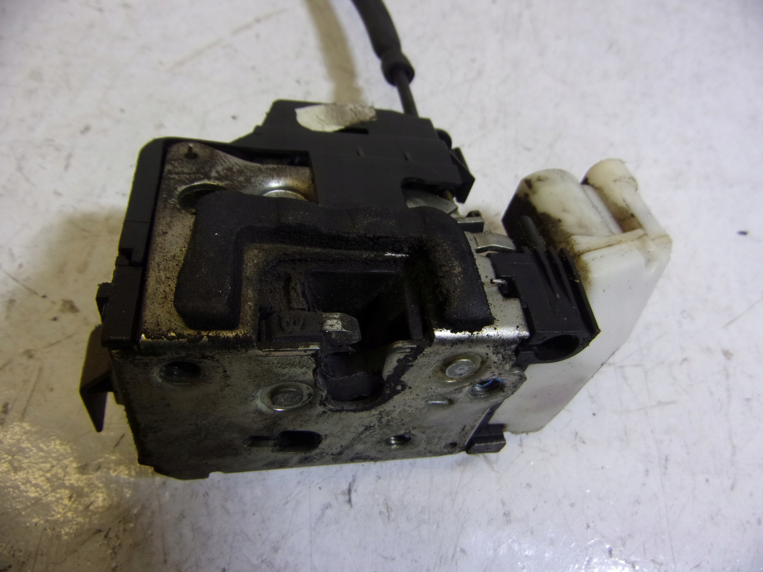 lock door left front FIAT DOBLO 1