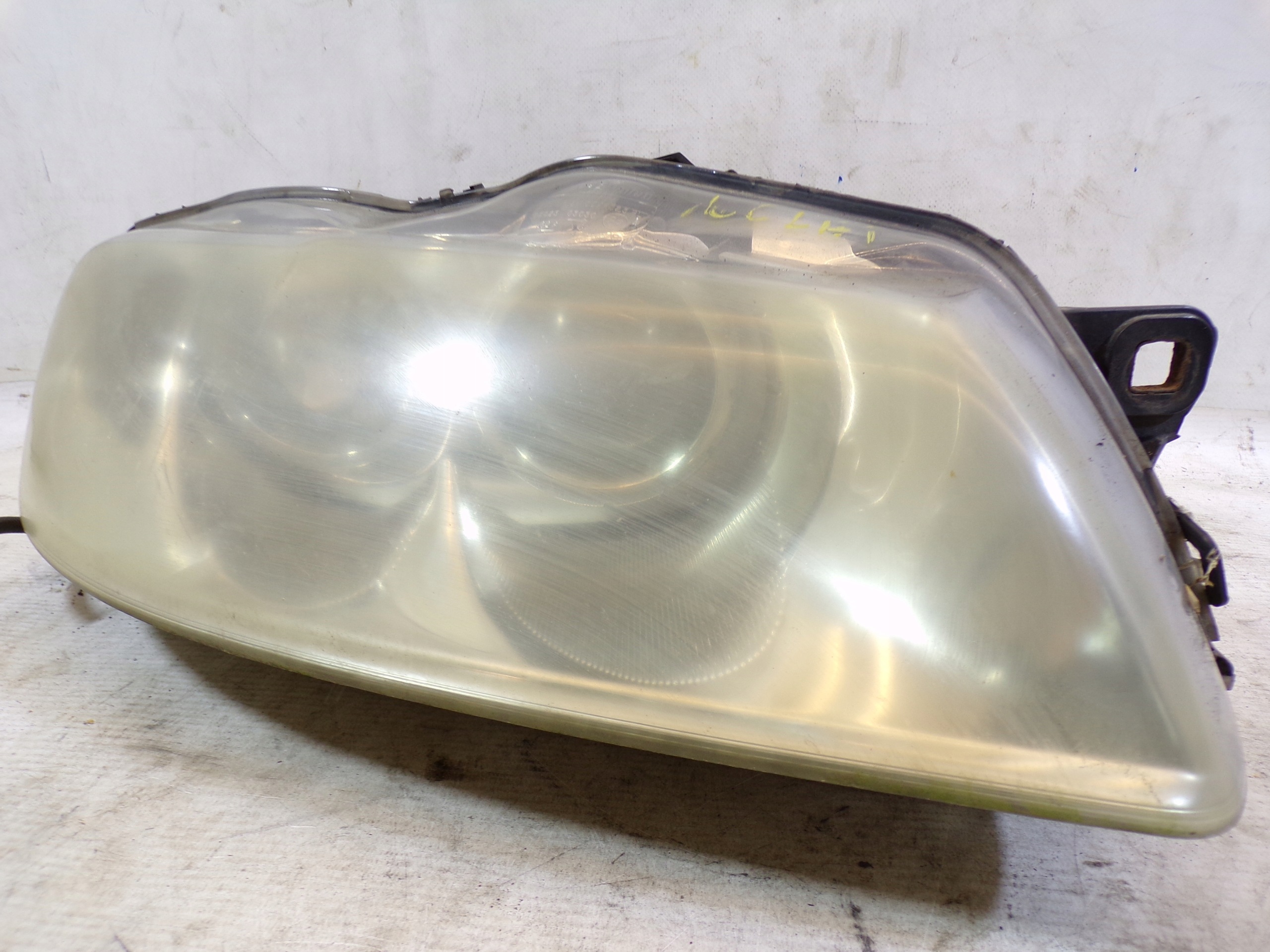 light front front right ALFA ROMEO 166 LIFT XENON (1)
