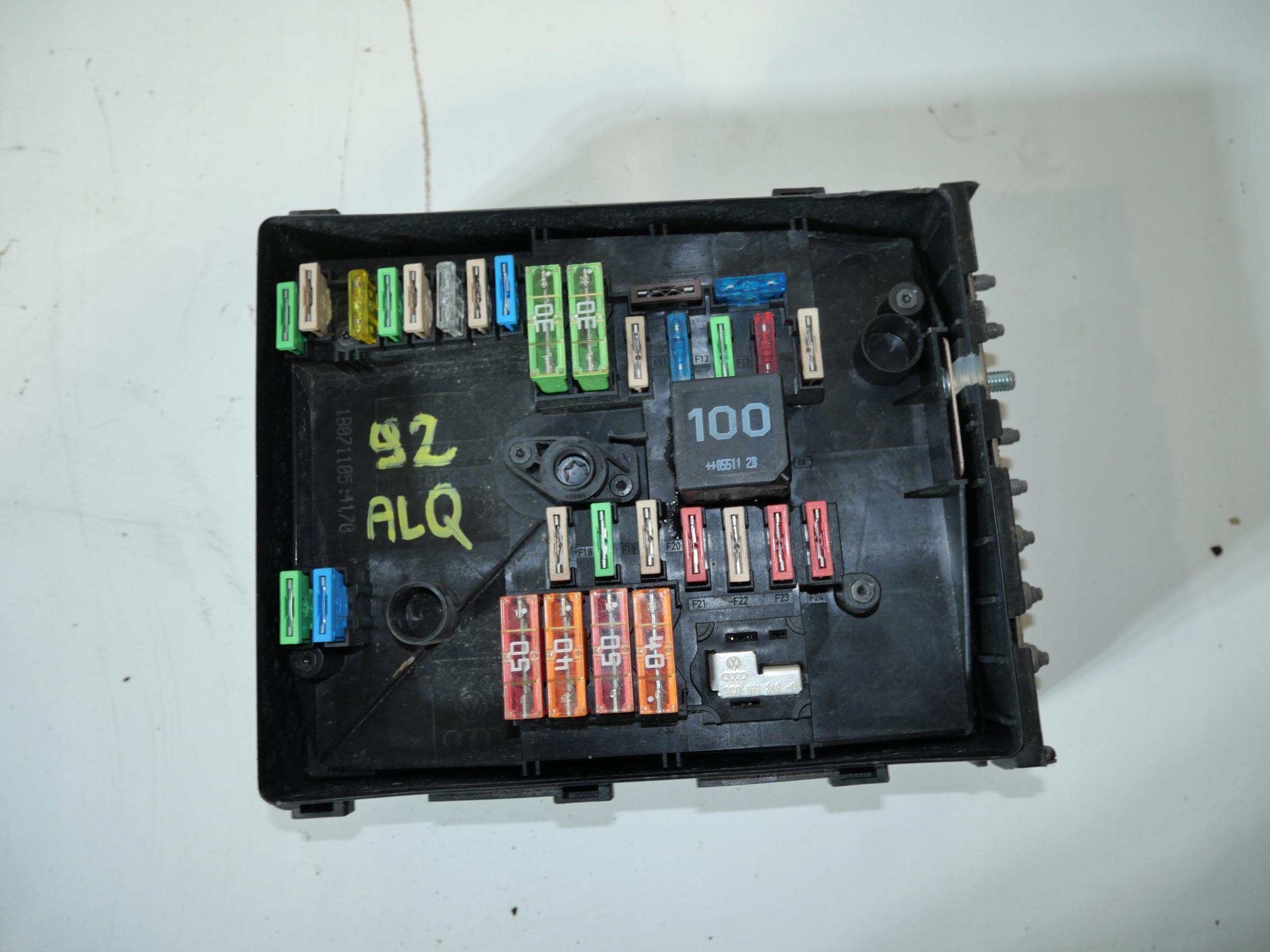 VW TOURAN Module fusibles 1K0937125