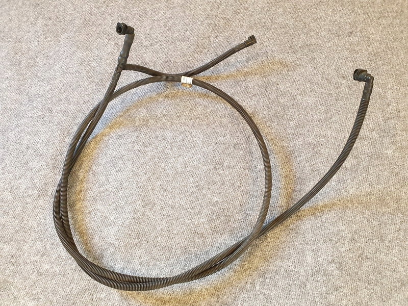 PORSCHE PANAMERA 971 971955944 ШЛАНГ ОМЫВАТЕЛЯ OE