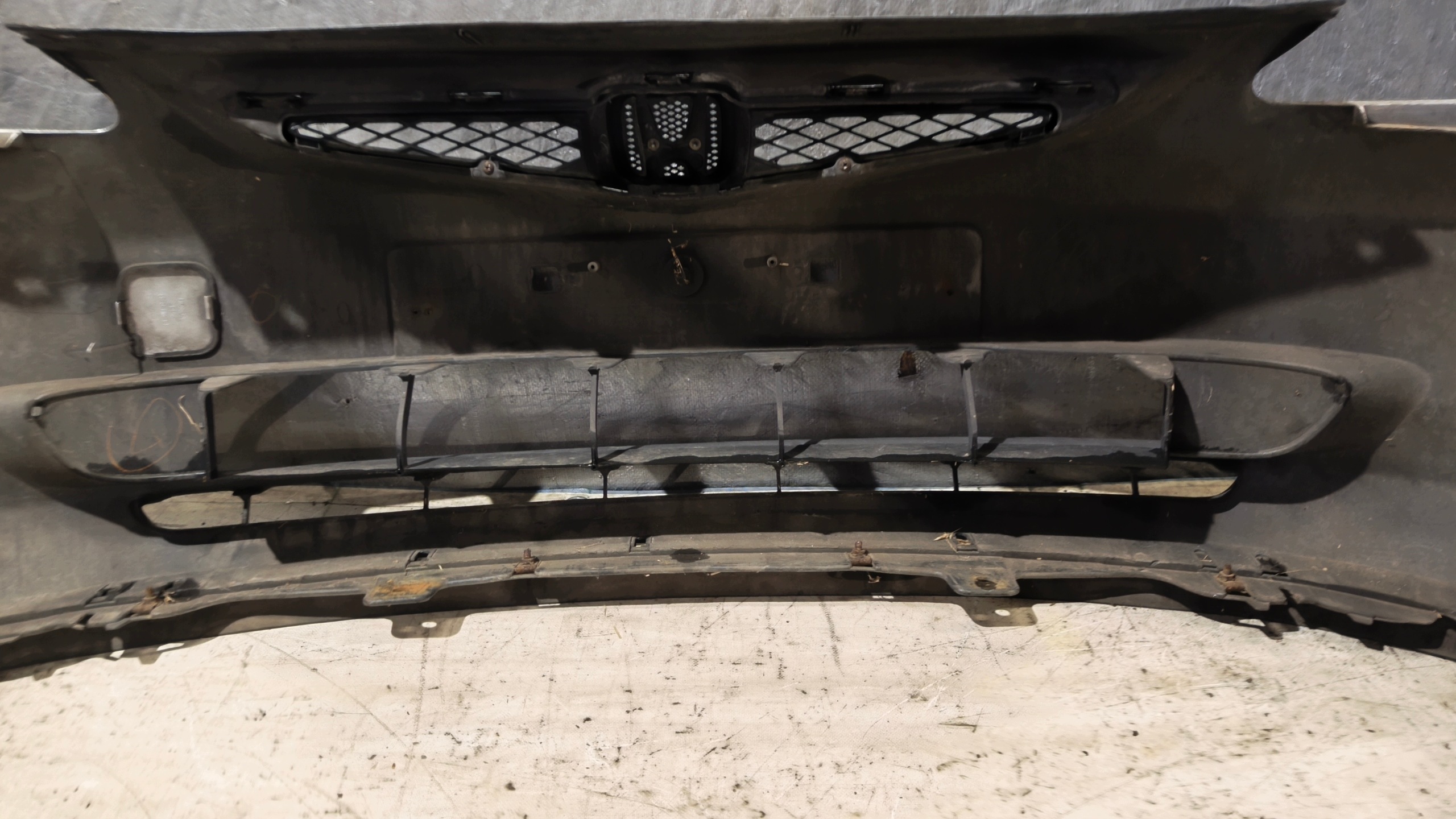 Frontstoßstange HONDA JAZZ 2002r