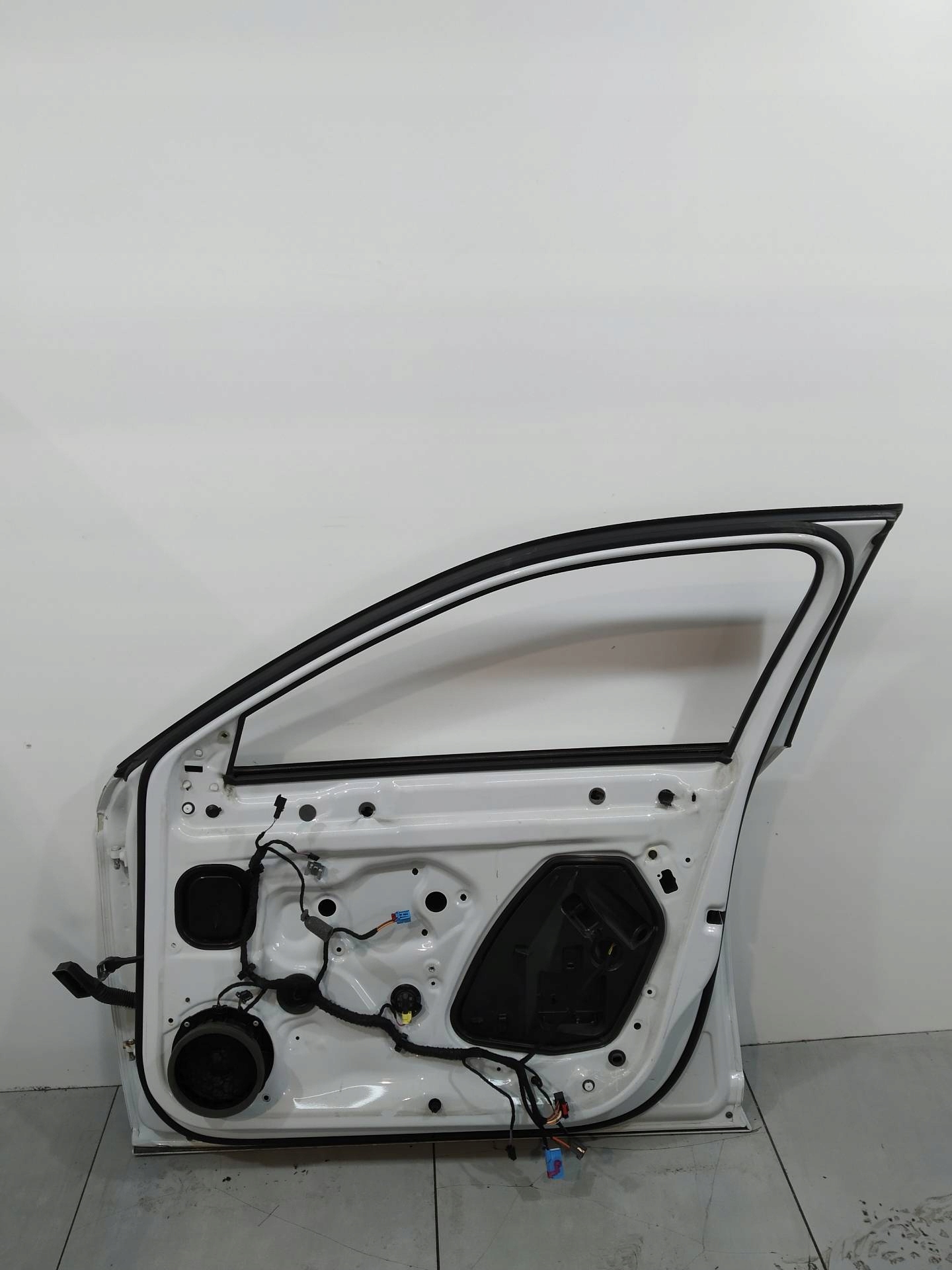 door right front LS9R Skoda Superb III (2015-2024)