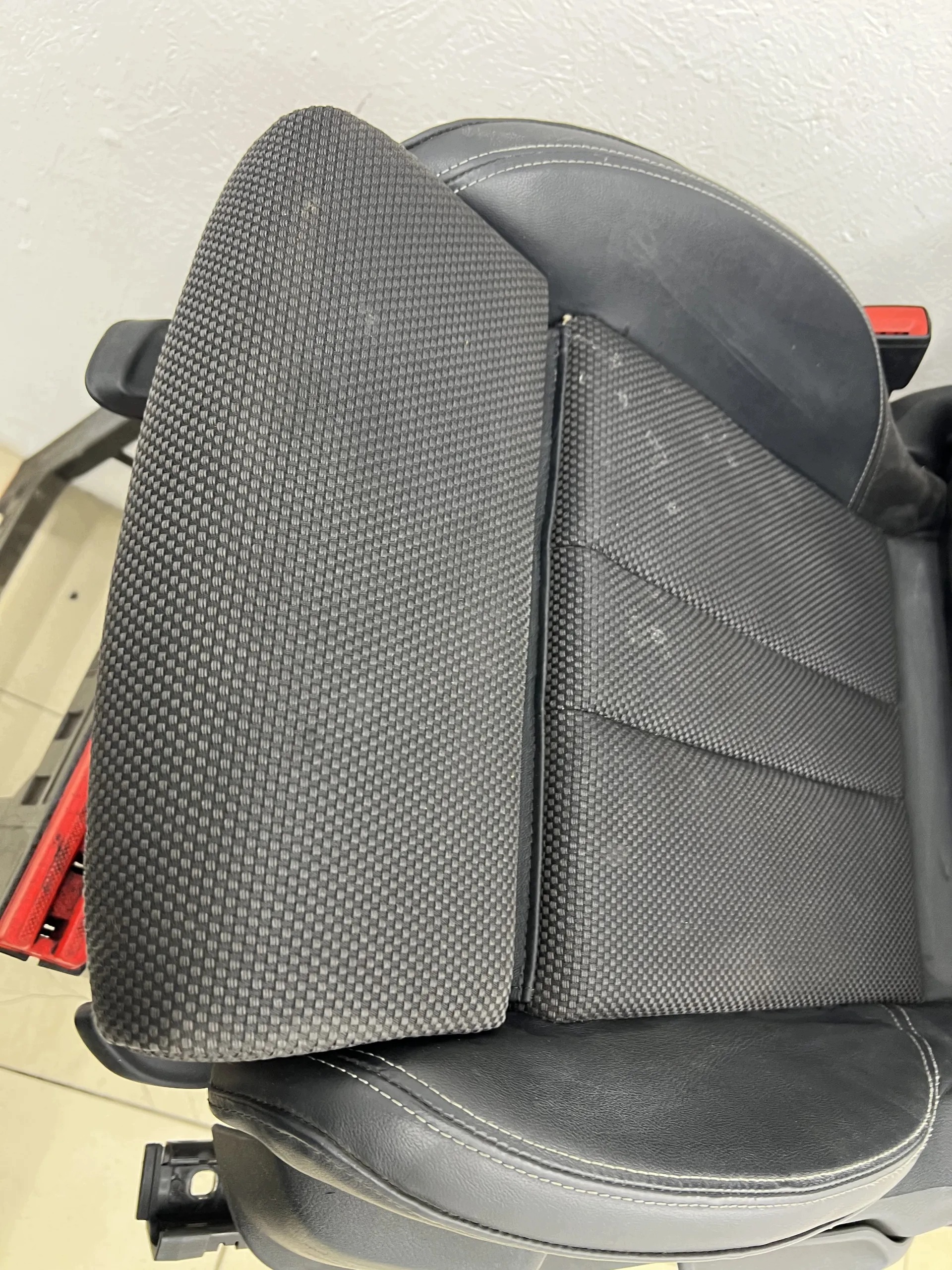 siège gauche avant KIEROWCA AUDI A4 B9 S-LINE MATERIAL-cuir complet