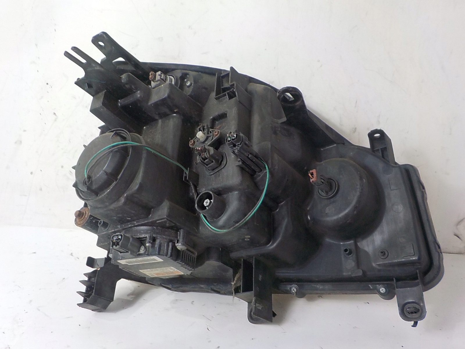 NISSAN X-TRAIL T31 XENON light left front front UK