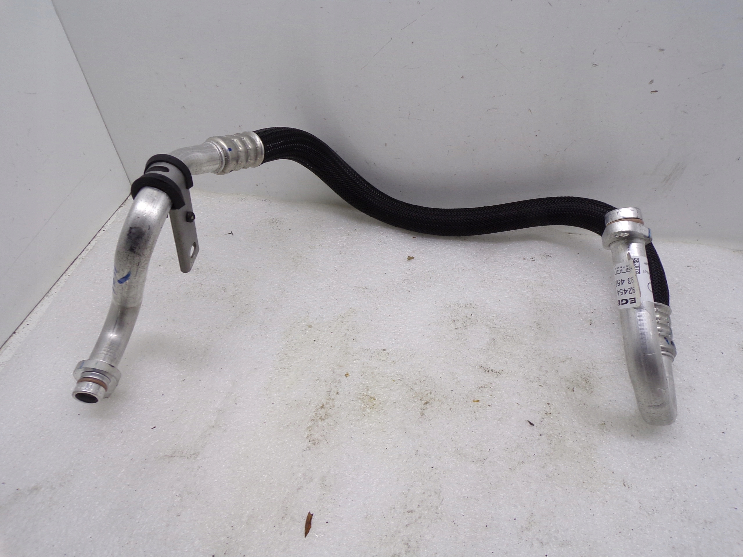 924549753R - ТРУБКА КОНДИЦІОНЕРА RENAULT TRAFIC III 3 IV