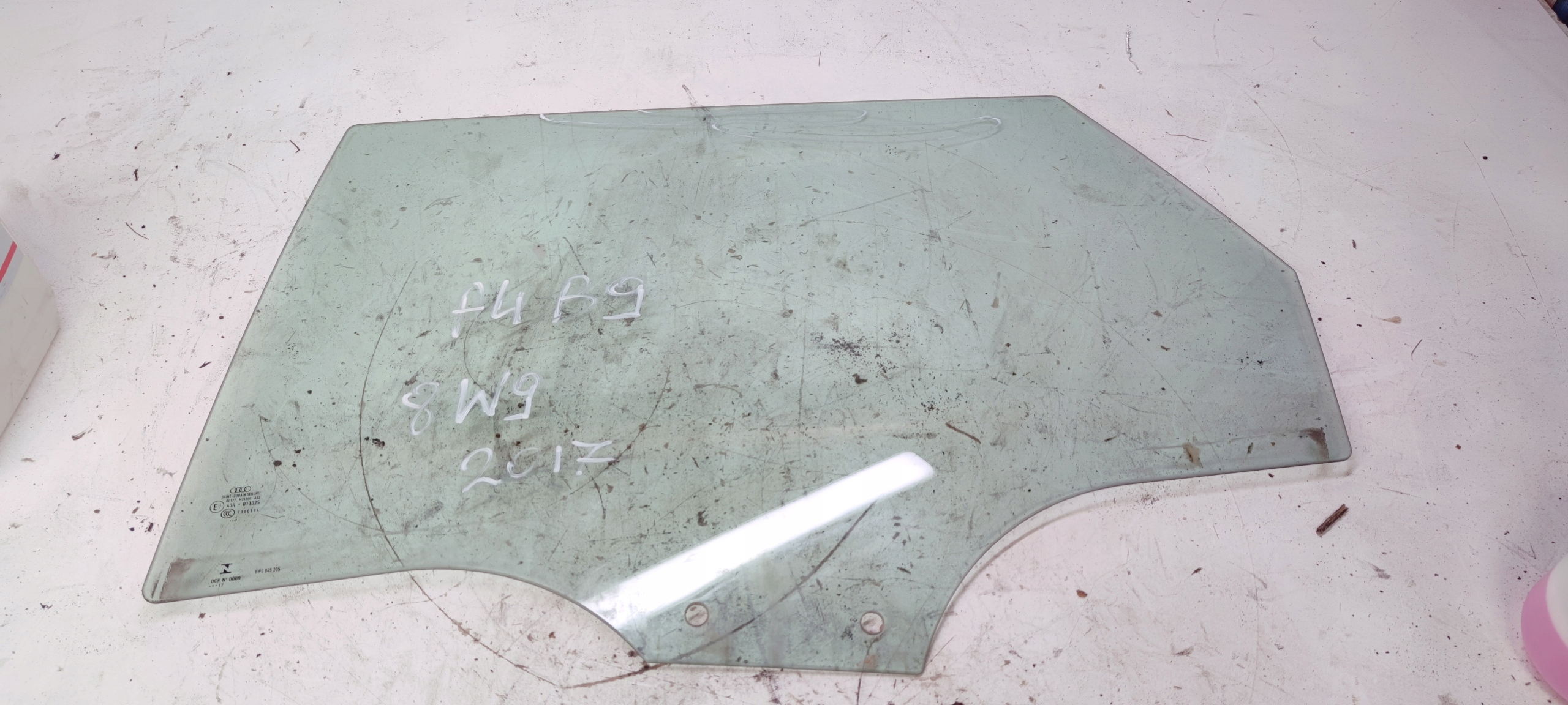 window side door left rear part AUDI A4 B9 8W9 2017 *2