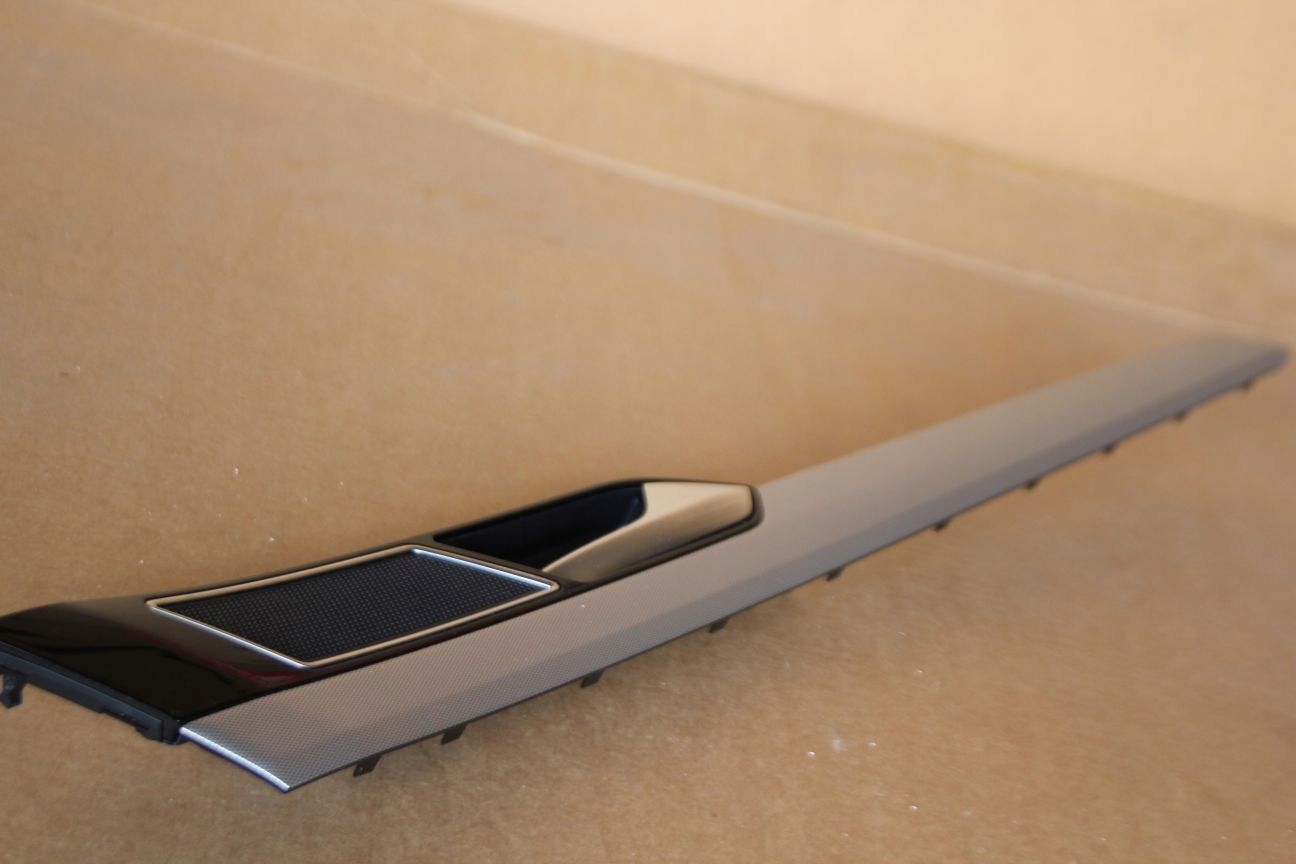 молдинг двери led декор vw PASSAT B8 3G0867440 ML9