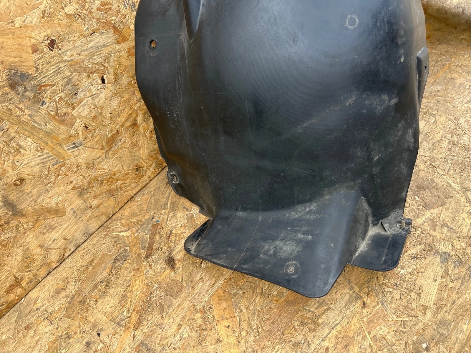 mudguard left front Peugeot Partner IV Berlingo IV Combo E