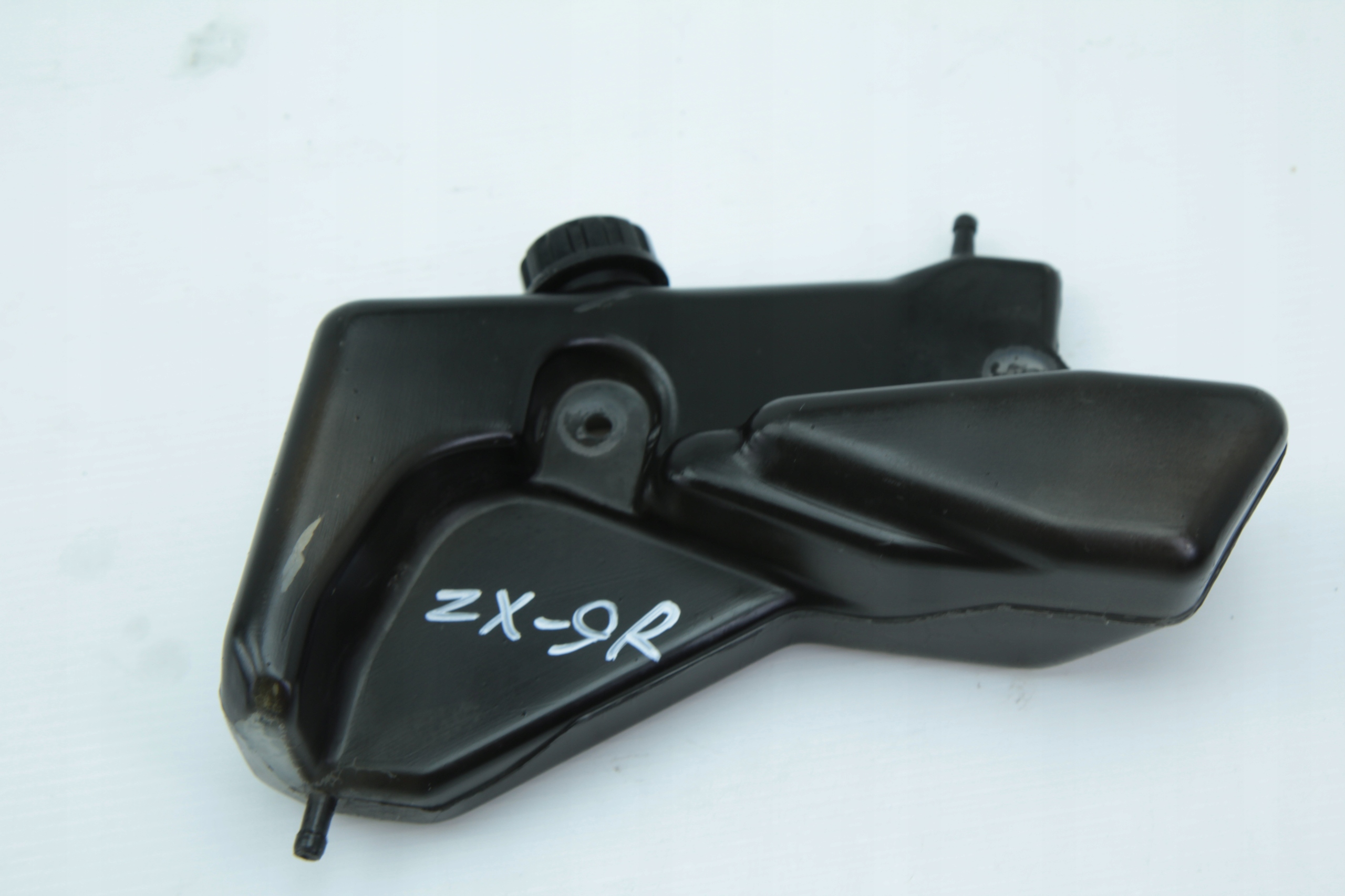 KAWASAKI ZX 9R ZX-9R NINJA 02-03 БАЧОК РАСШИРИТЕЛЬНЫЙ Цена Запчасти