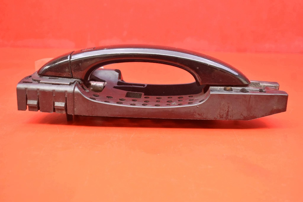 handle left rear part rear black 8T01837885A AUDI Q5 8R 12-17