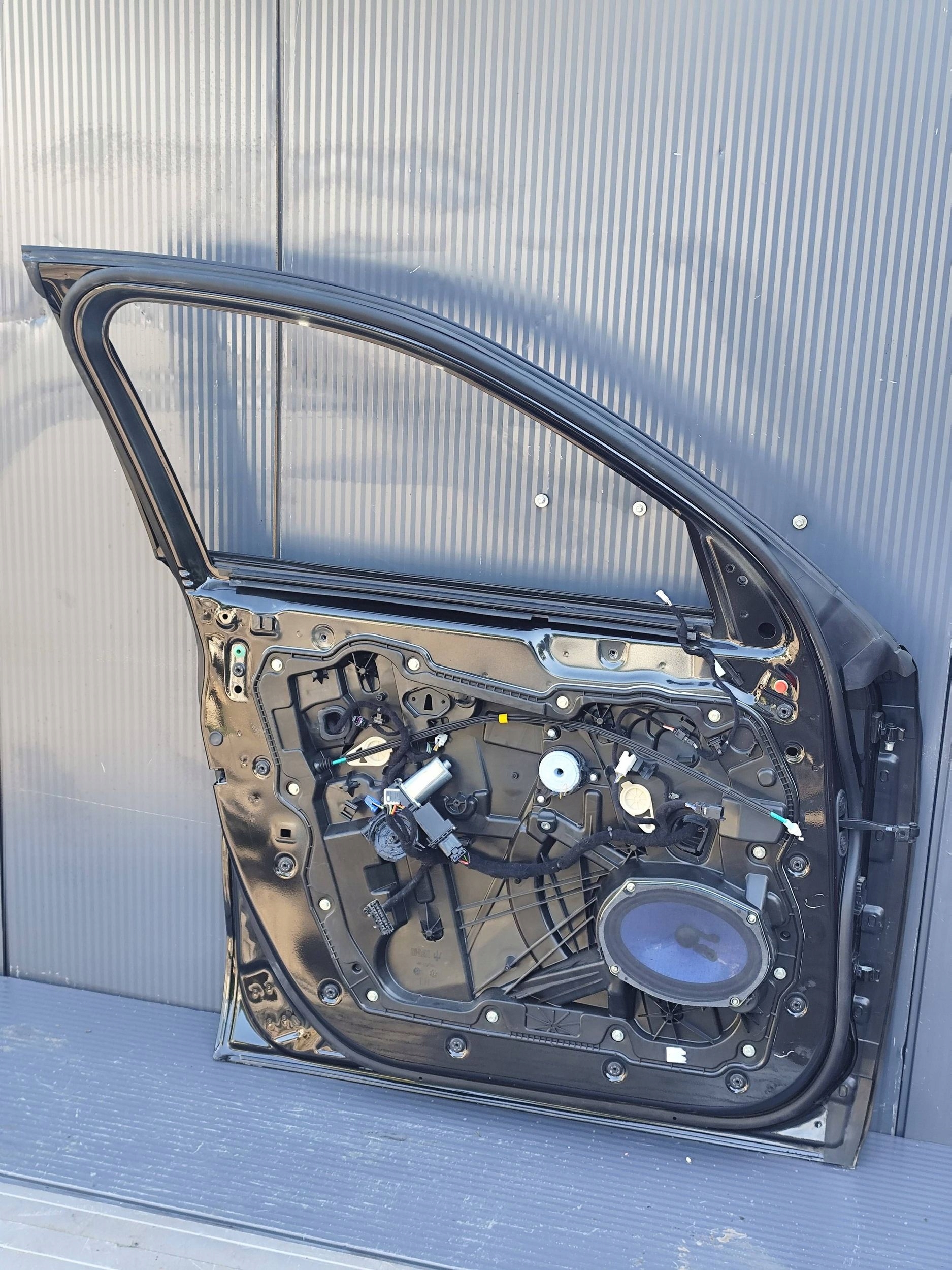 MASERATI GRECALE door front left complete