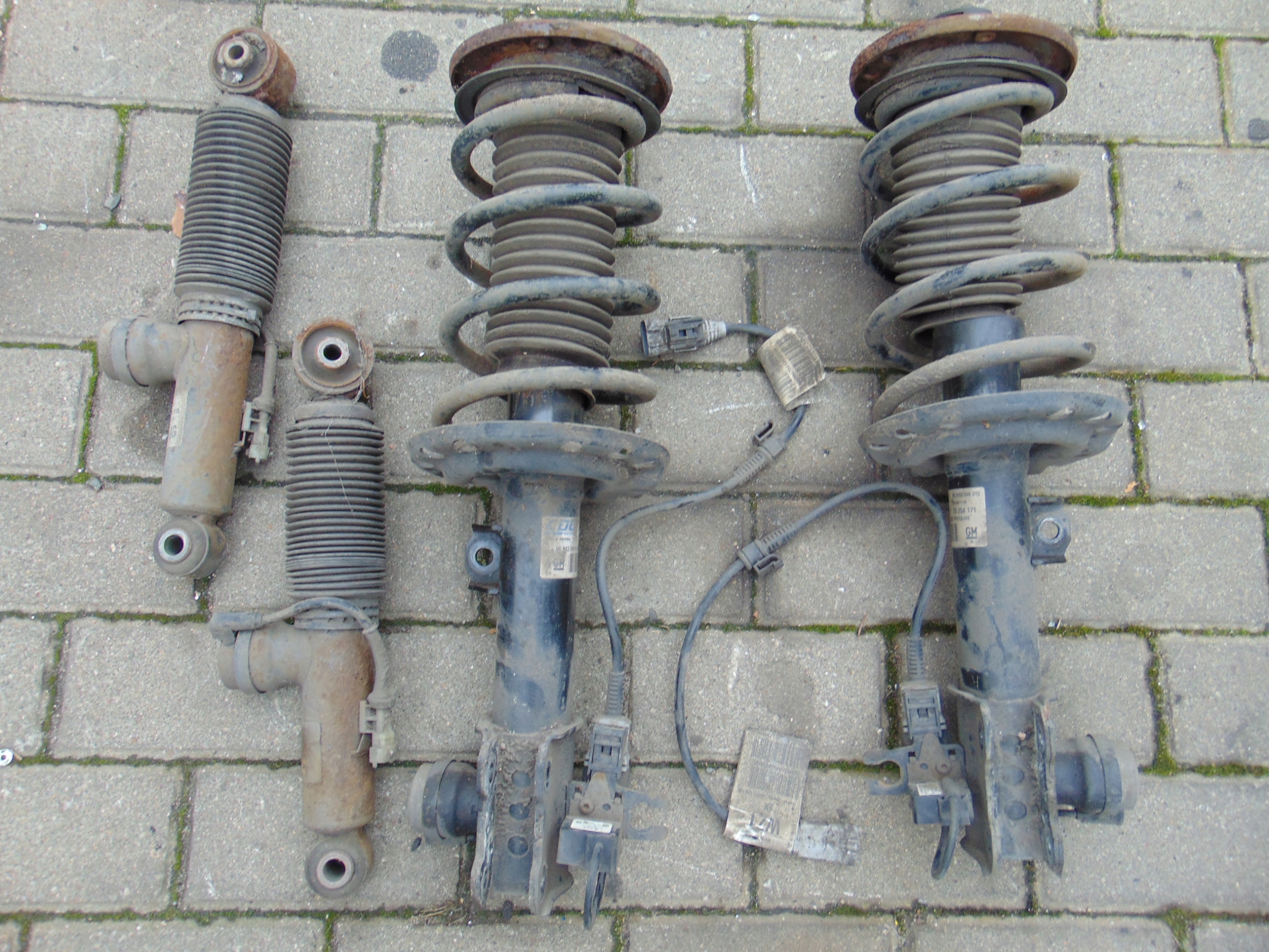 AMORTYZATOR IDS+ LEWY PRAWY KPL OPEL VECTRA C LIFT