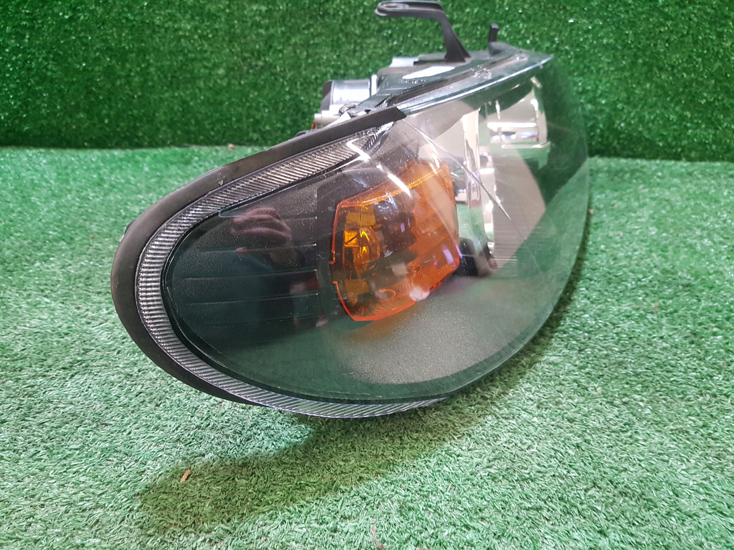 light right front NISSAN ALMERA N16 20-A365