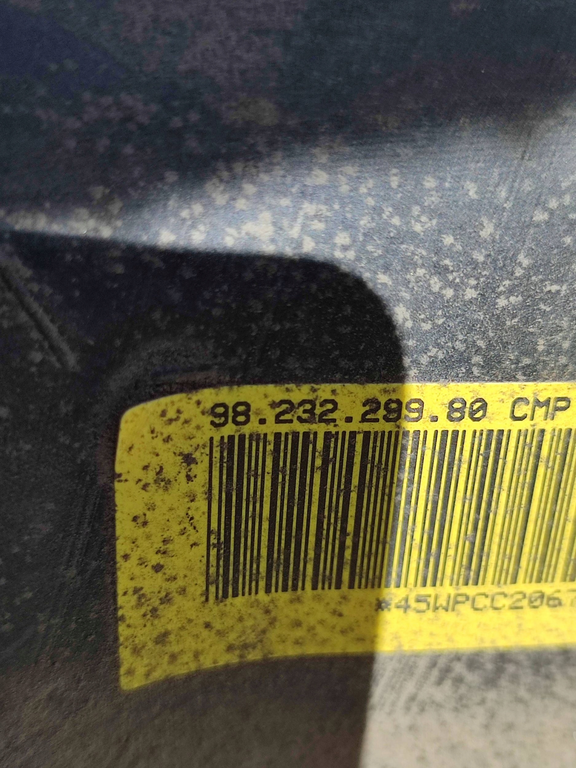 Peugeot 2008 II 2020 tank