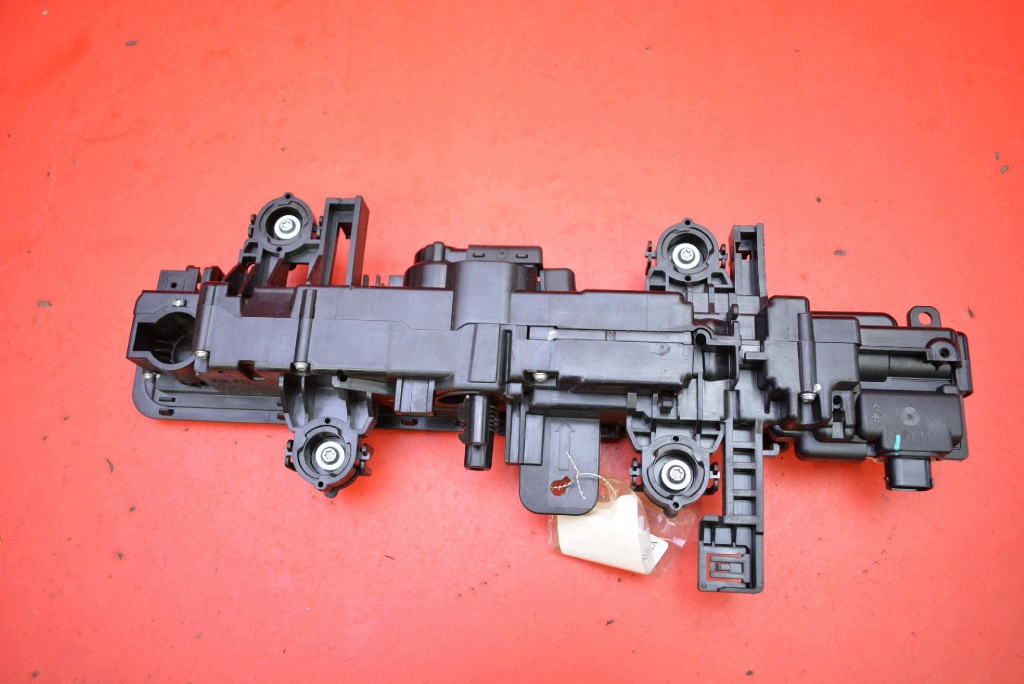 handle left rear part rear black 403006542AA JAECOO J7 23