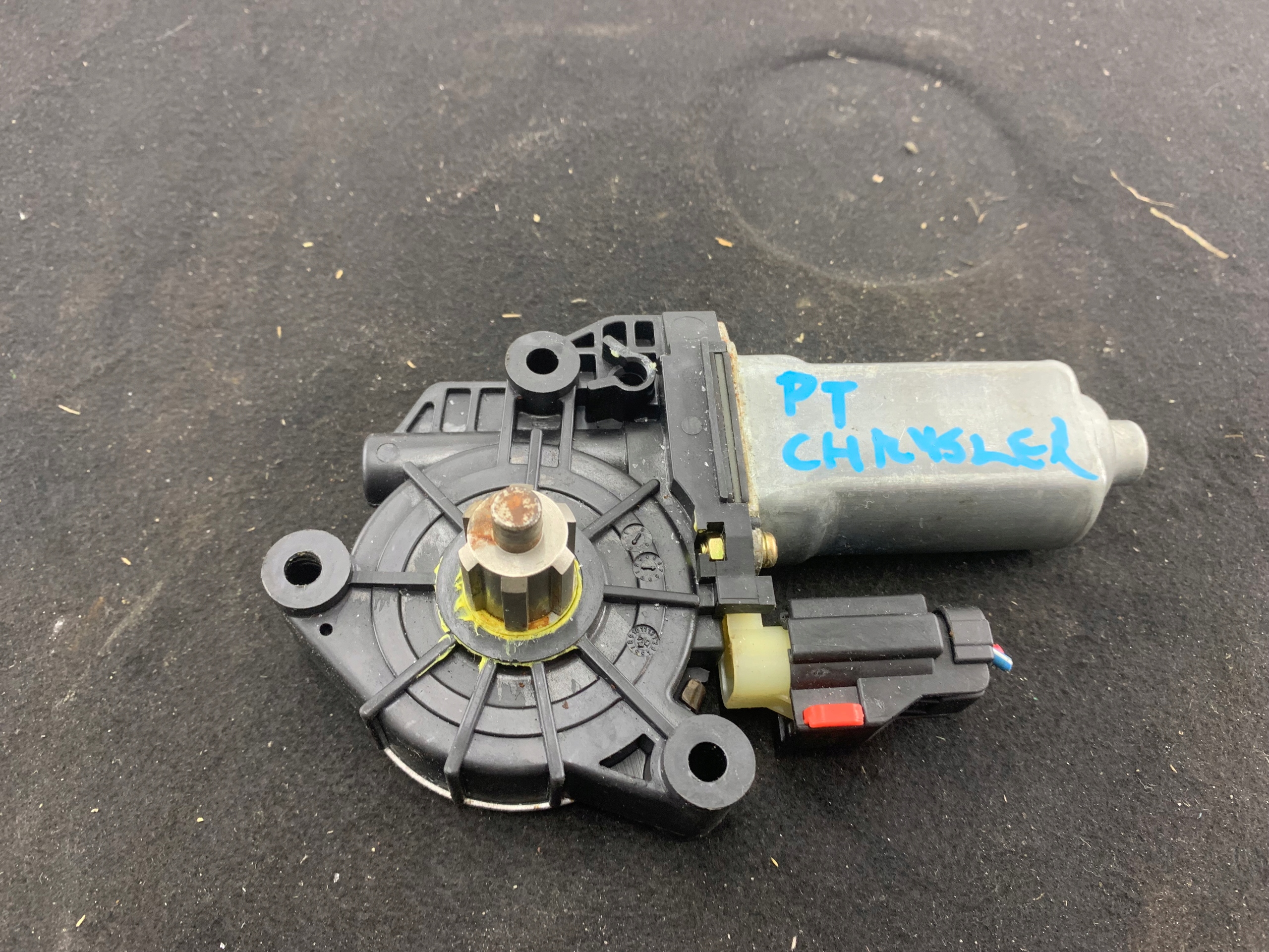 CHRYSLER PT CRUISER mini motor windows right rear part 05067542AA