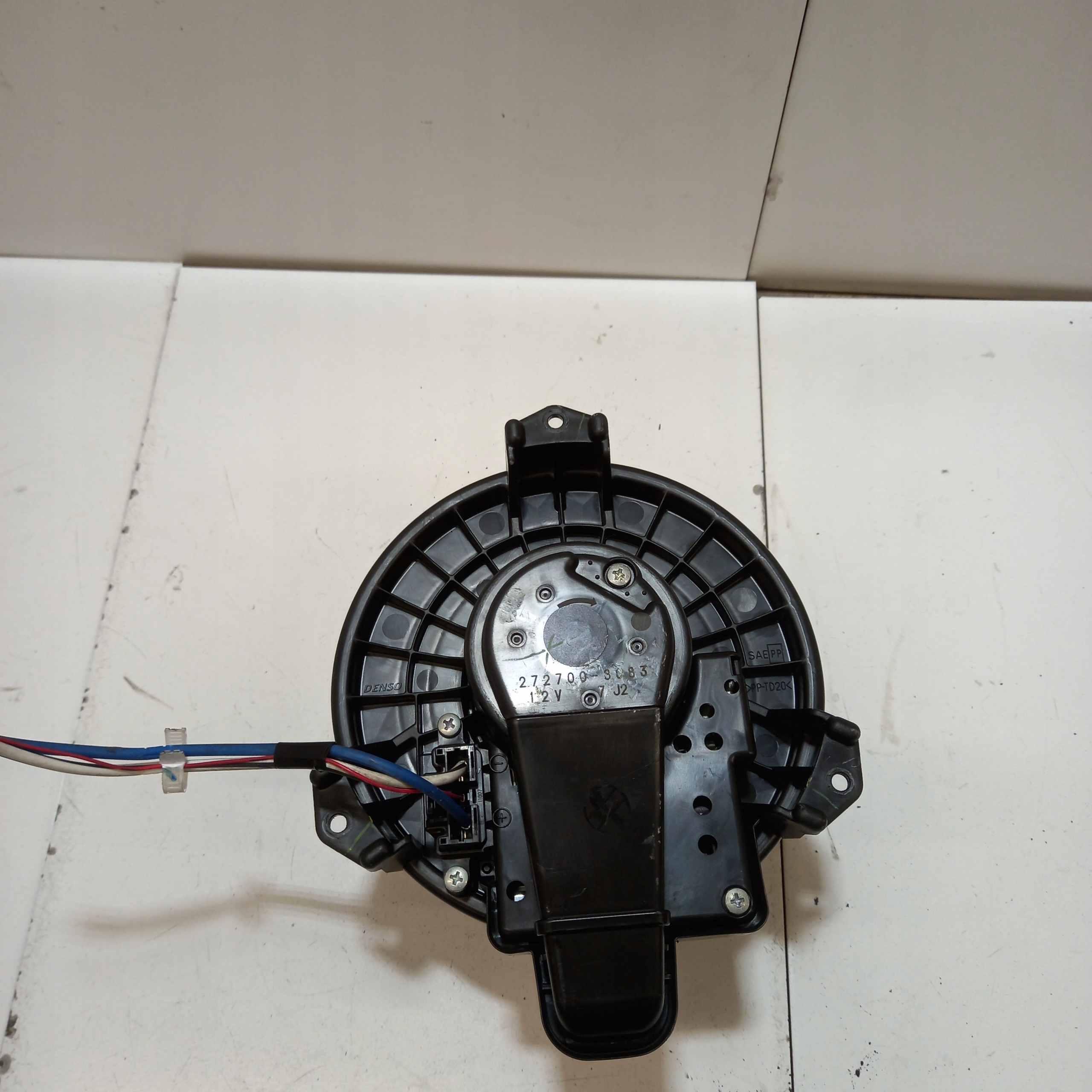 ventilátor klími TOYOTA COROLLA E15 272700-8083