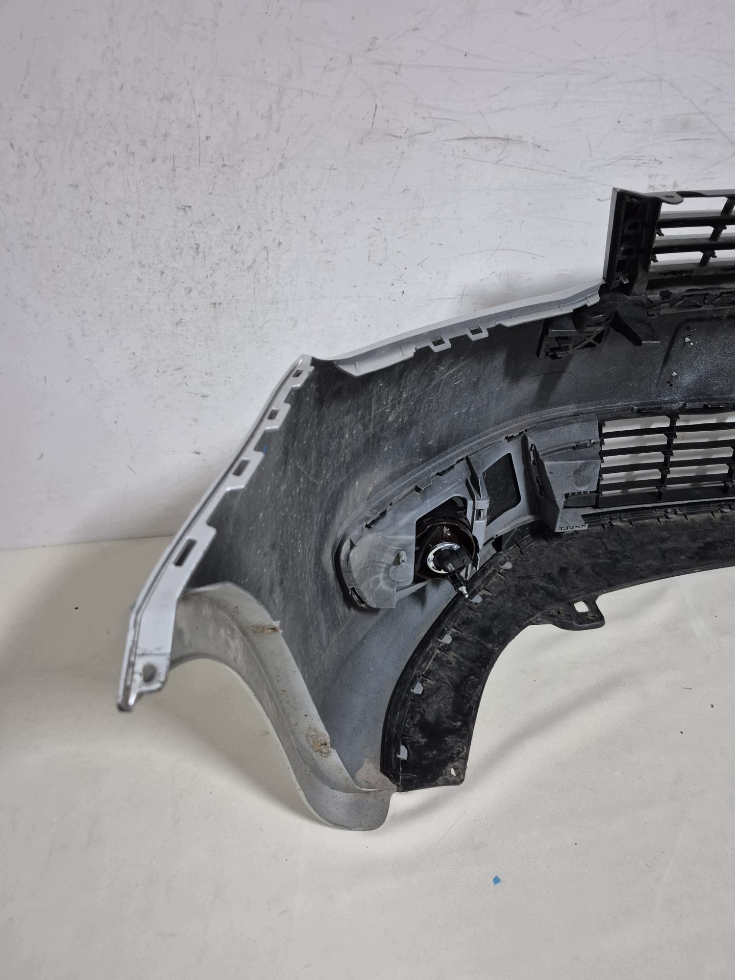 VW TOURAN 1T0 LIFT 10-15 bumper front front without DZIUR 1T0807221M