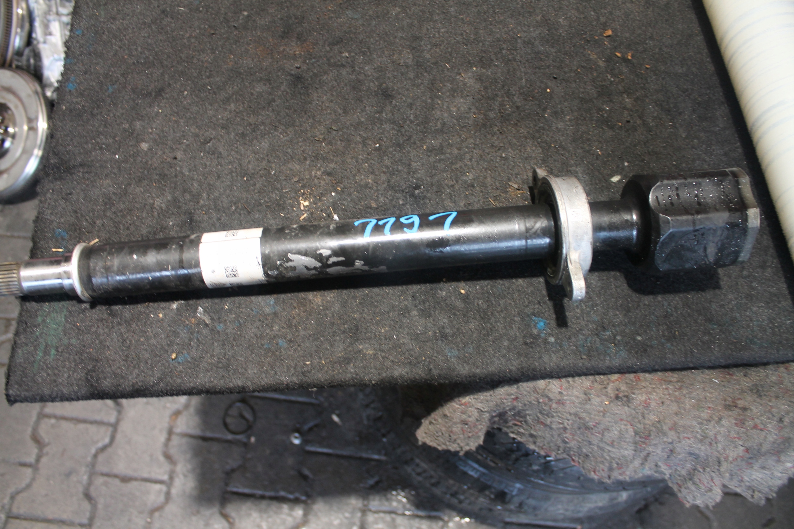 1191. semi-axis right MERCEDES A1773304001