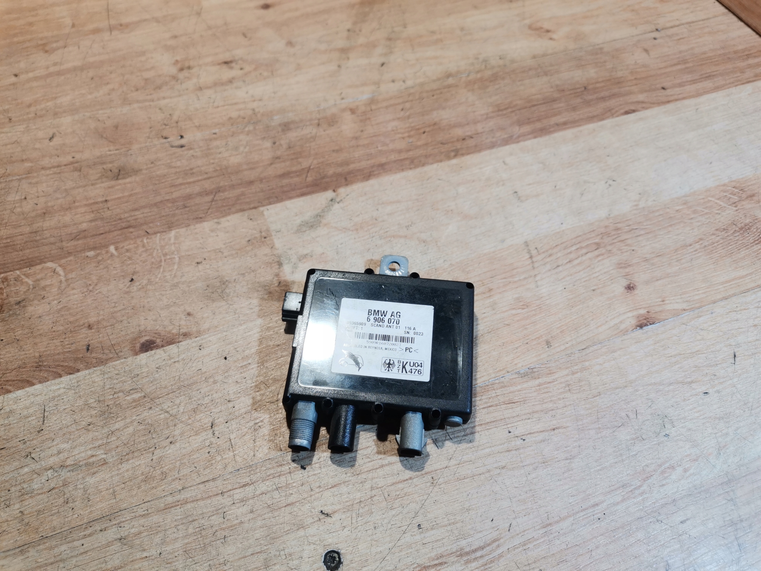 antenna amplifier BMW X5 E53 6906070