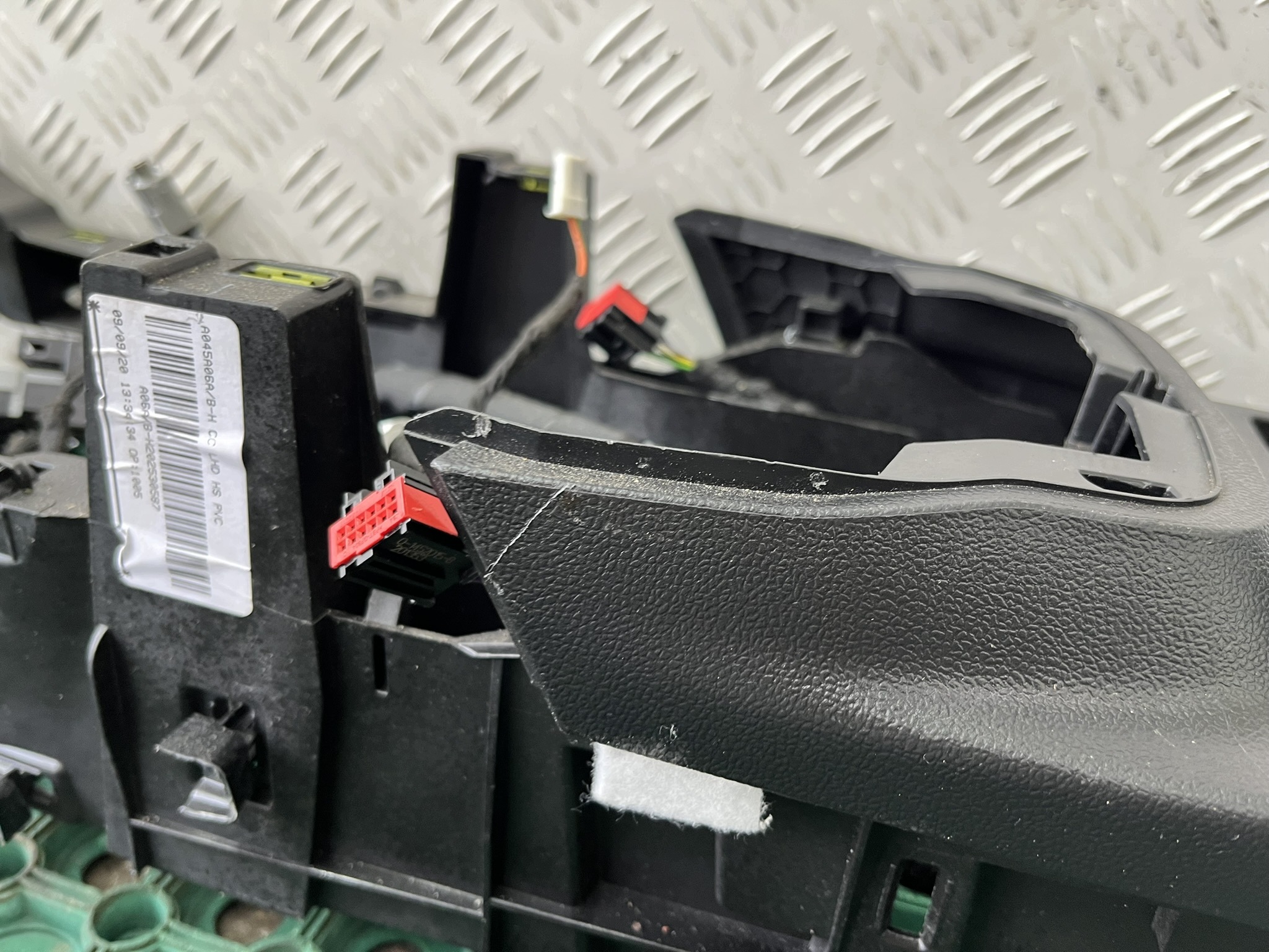 FORD FOCUS MK4 18-22 tunnel media bracciolo EUROPA OE