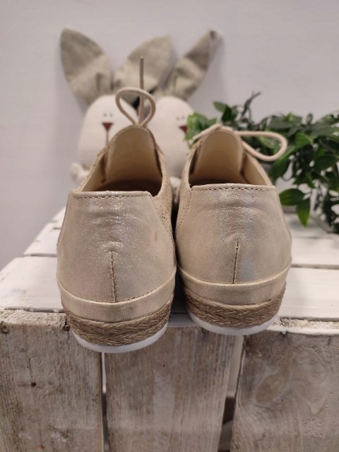 PÓŁBUTY NA KOTURNIE SKÓRA AŻUROWE WIOSNA HELIOS 36 Marka Helios