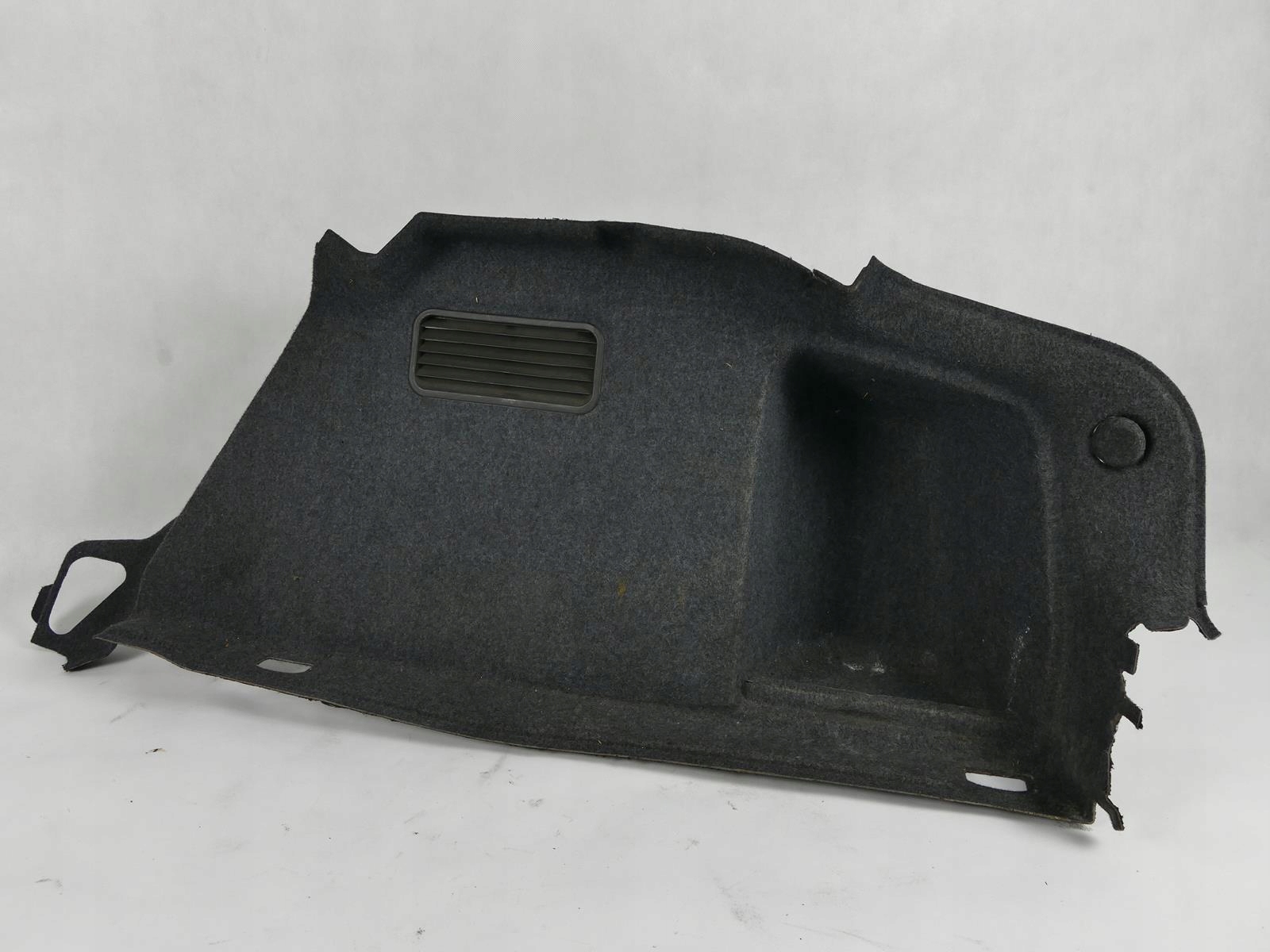 AUDI A4 B6 sedan boot upholstery right rear part