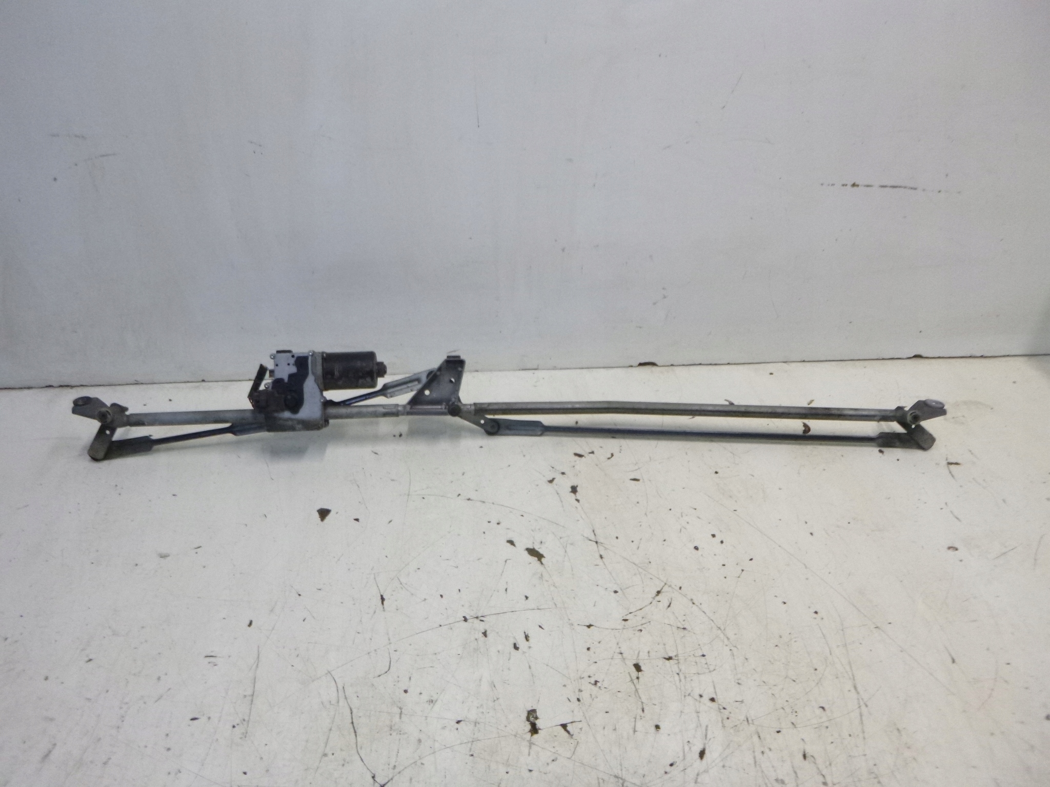 wiper mechanism front Citroen C4 05r.