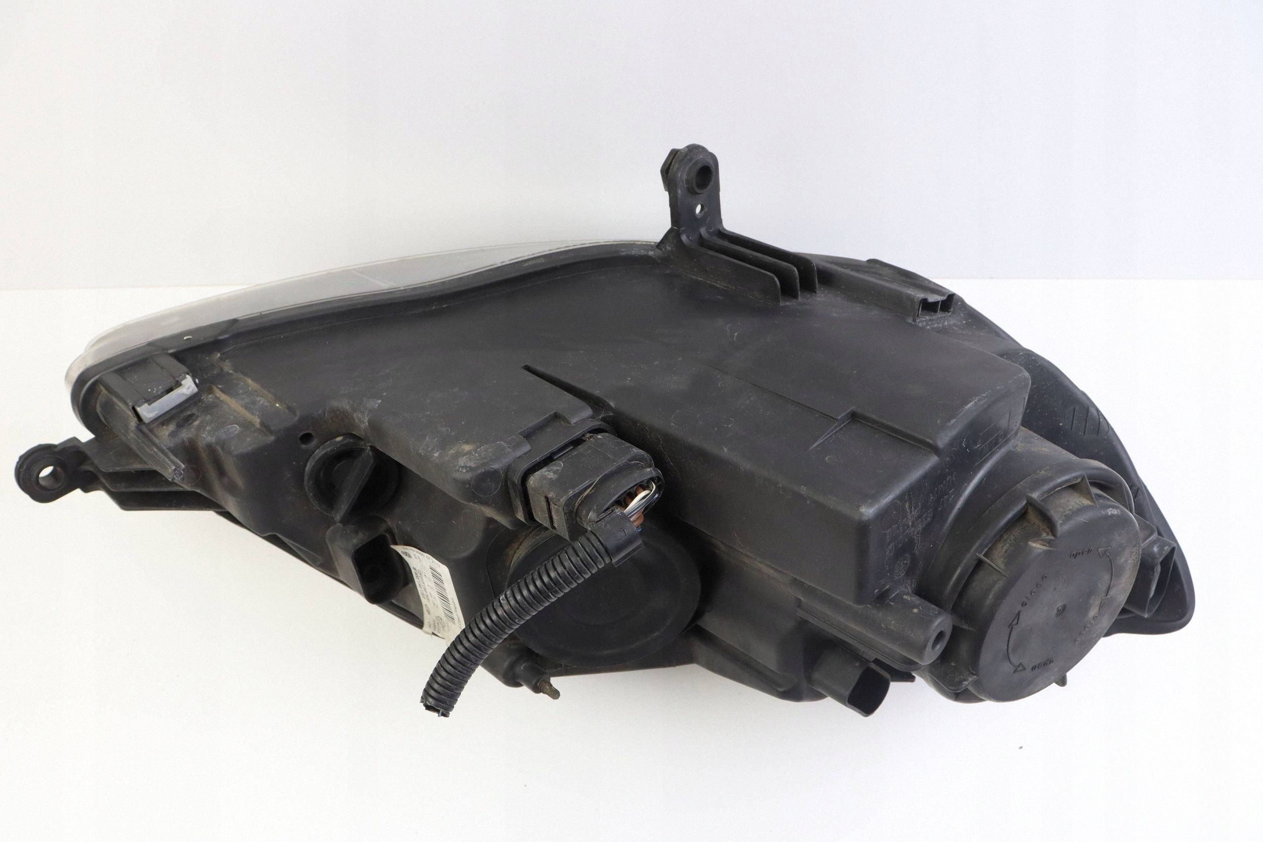 VW GOLF V plus light front left front EUROPA 5M1941005B 1EE24701301
