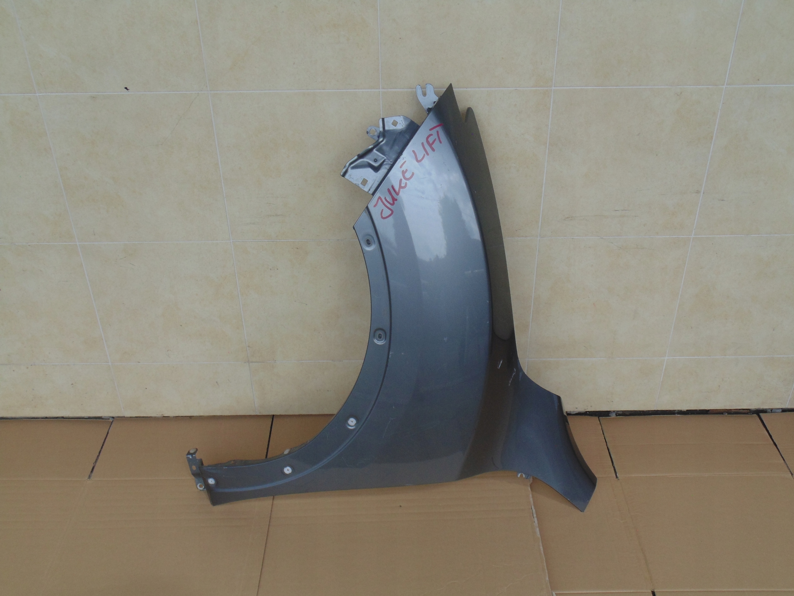 parafango sinistra NISSAN JUKE LIFT 17R.