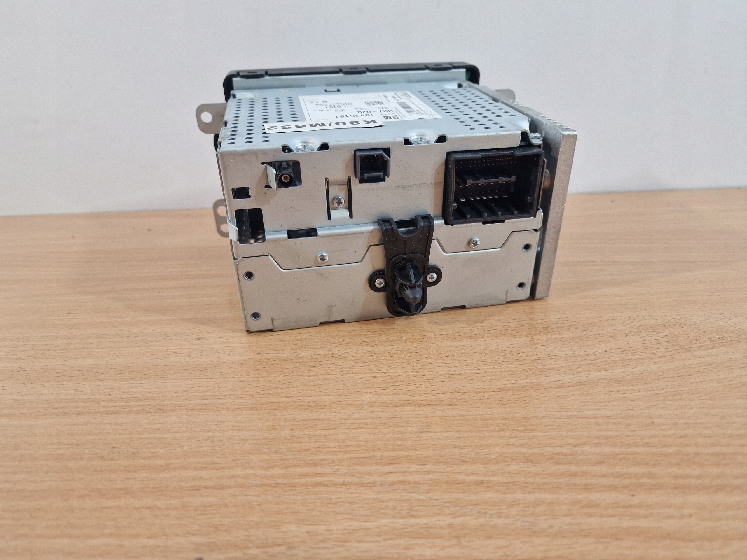 RADIO CD FABRYCZNE ORIGINAL AUX OPEL ADAM 13435161